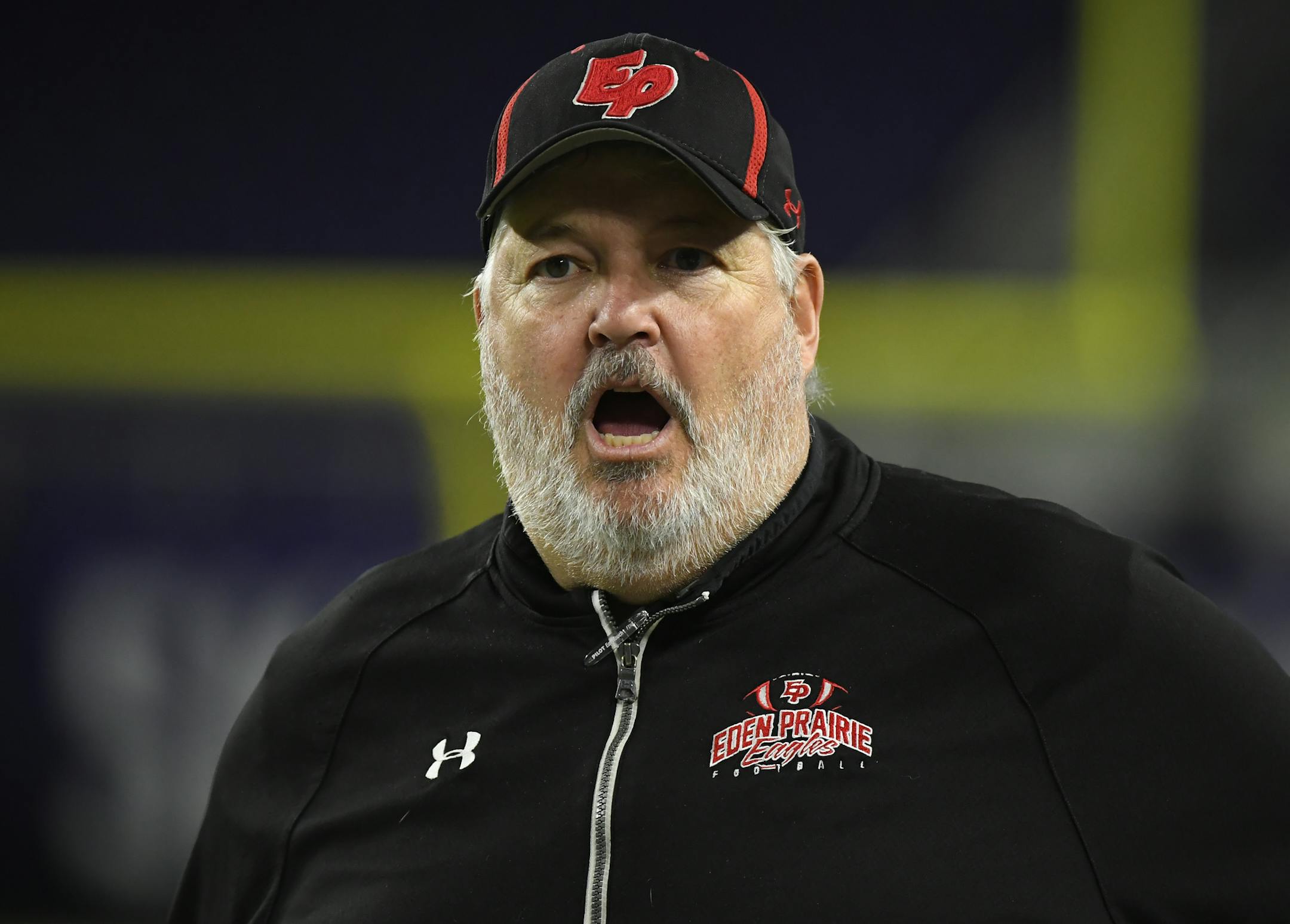 Eden Prairie head coach Mike Grant Thursday night in the second half against Blaine. ] Aaron Lavinsky ¥ aaron.lavinsky@startribune.com Eden Prairie played Blaine in a Class 6A state tournament semifinal football game on Thursday, Nov. 15, 2018 at US Bank Stadium in Minneapolis, Minn.