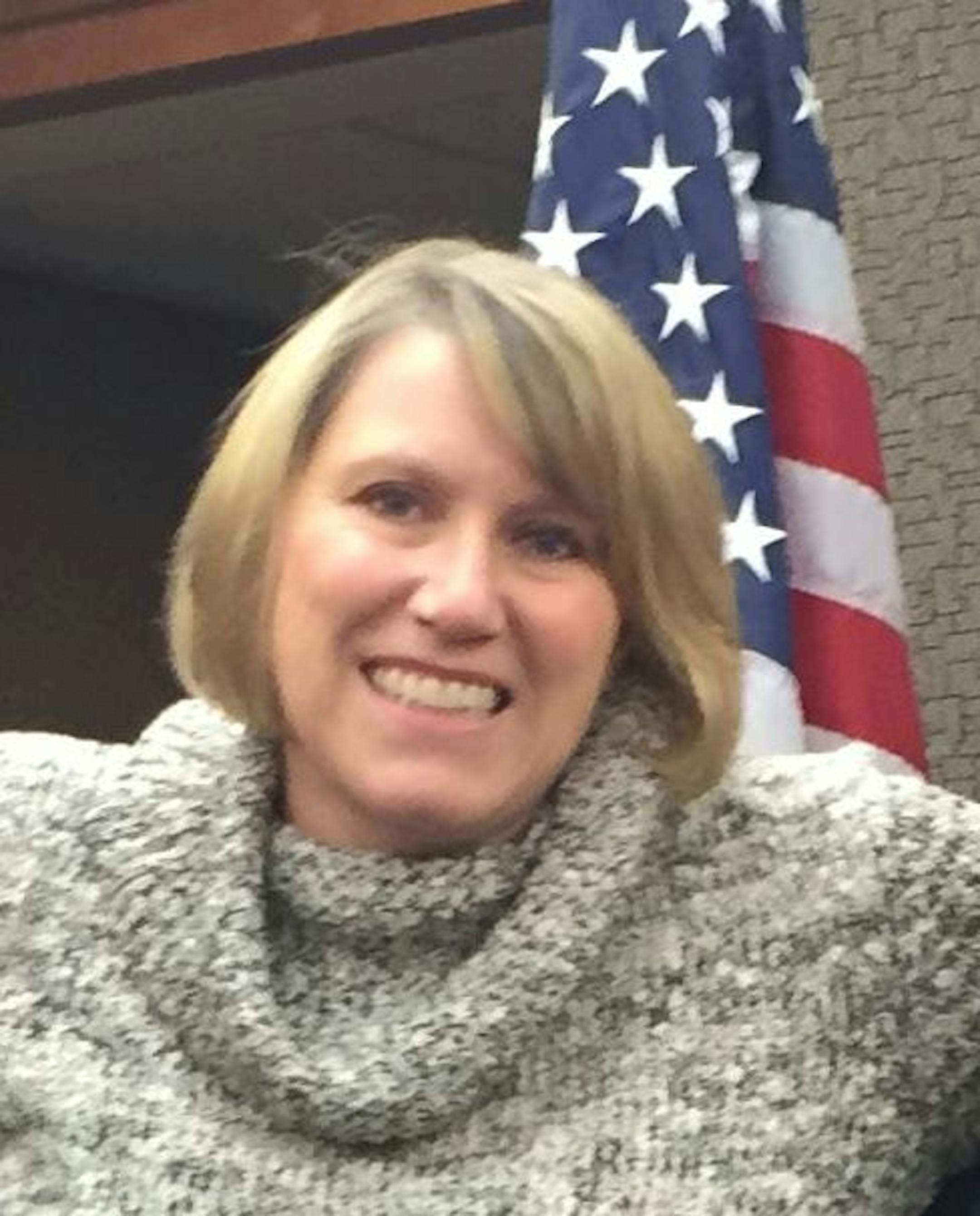 Tammi Fredrickson PLEASE CROP JUST FOR THE WOMAN IN THE SWEATER (SHE&#x2019;S IN THE MIDDLE).