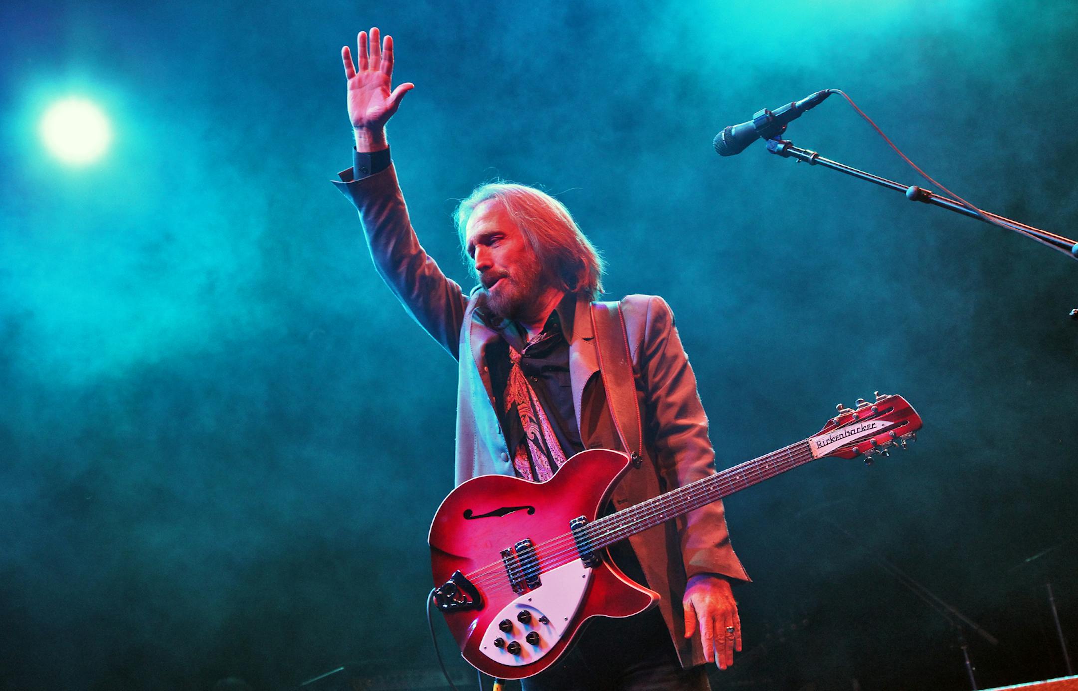 Tom Petty and band in concert at Target Center. (MARLIN LEVISON/STARTRIBUNE(mlevison@startribune.com