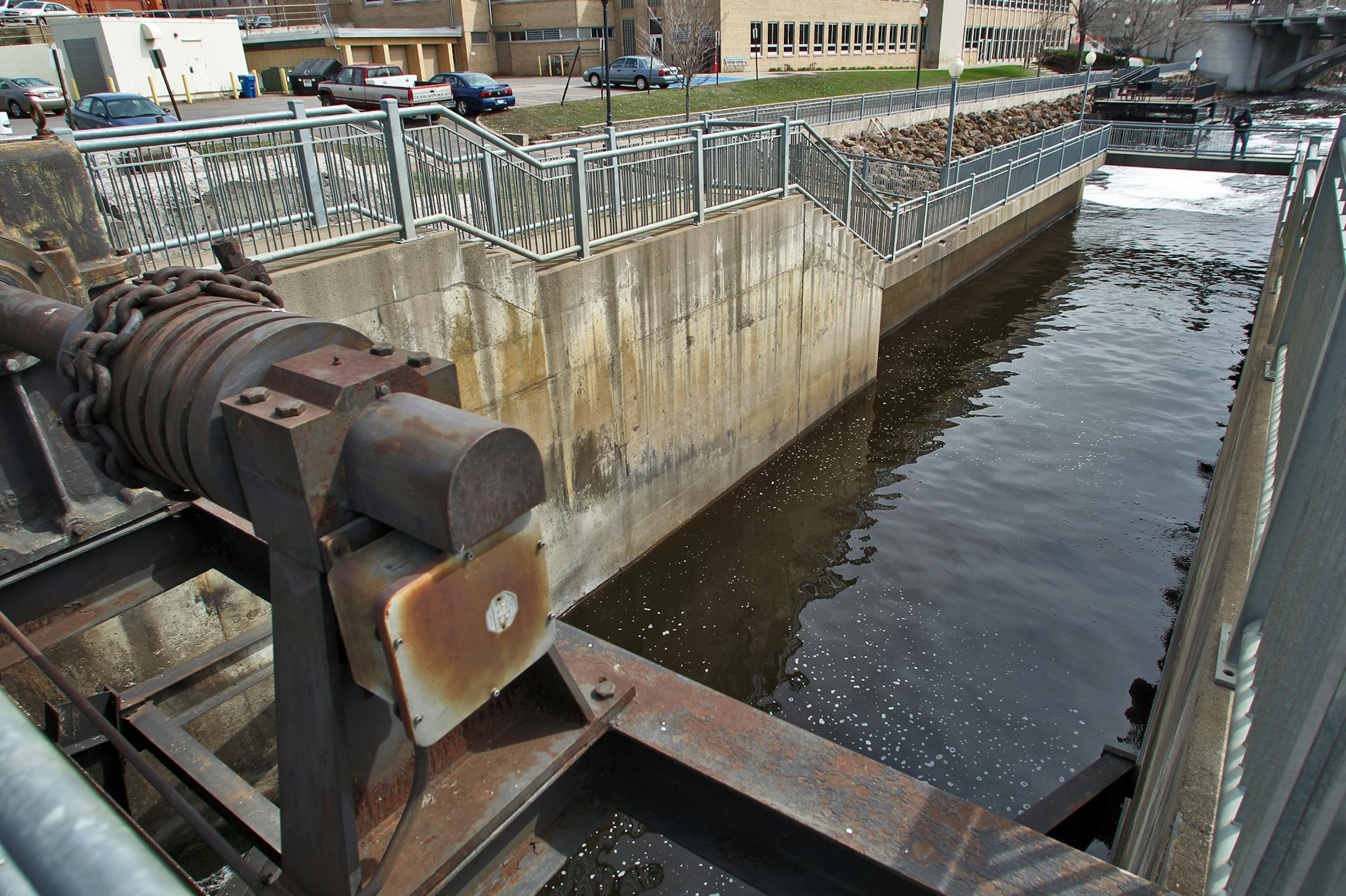 Anoka officials are planning on upgrading the Coon Rapids Dam on the Rum River in downtown Anoka to slow the downstream progress of the invasive Asian carp. The sluice gate at the dam. (MARLIN LEVISON/STARTRIBUNE(mlevison@startribune.com (cq )