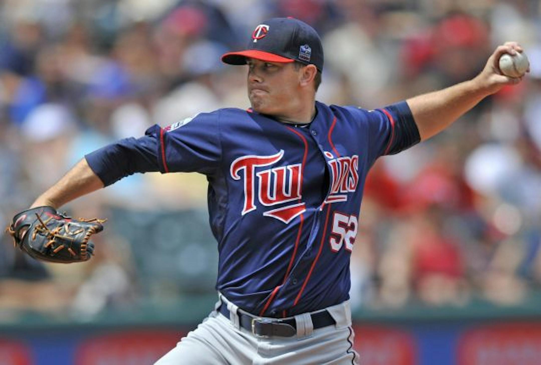Minnesota Twins pitcher Brian Duensing