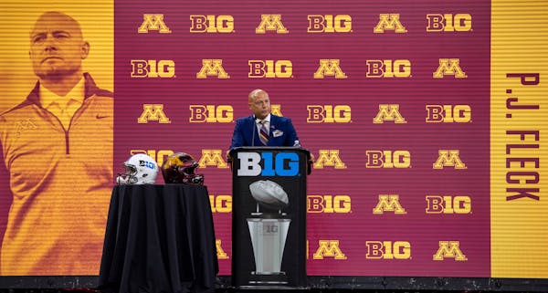 Fleck: 'Significantly high number' of U football players have had vaccine