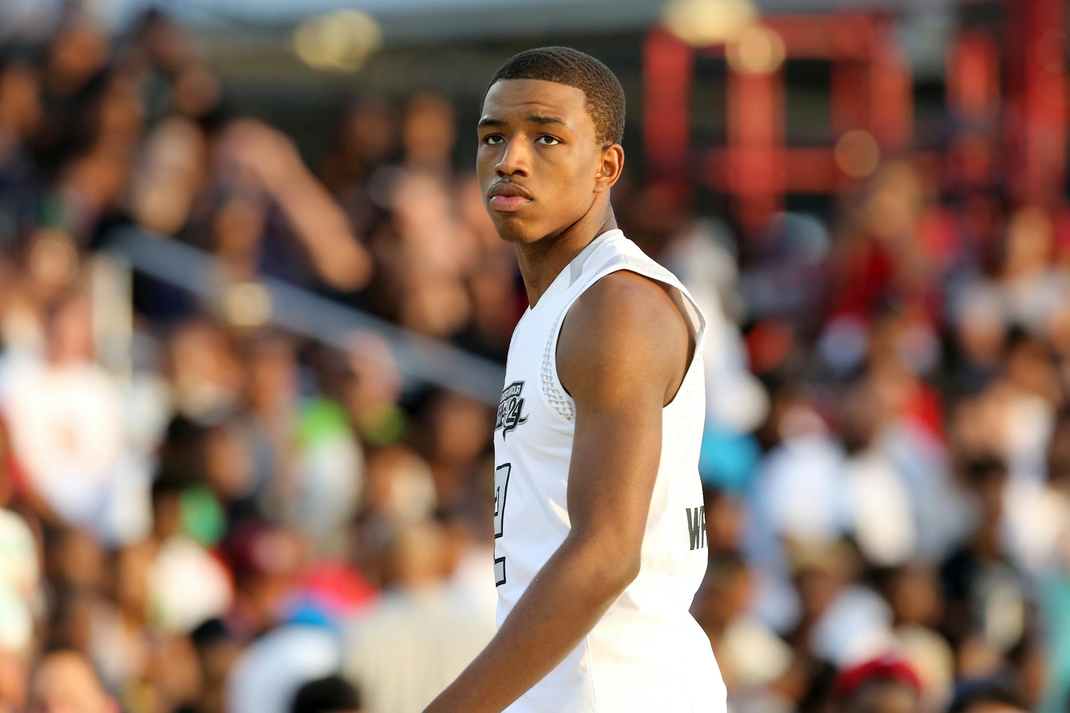 Team Clutch''s Isaiah Washington #2 warms up against Team Drive in the Under Armour Elite 24 game on Saturday, August 20, 2016 in Brooklyn, NY. (AP Photo/Gregory Payan)