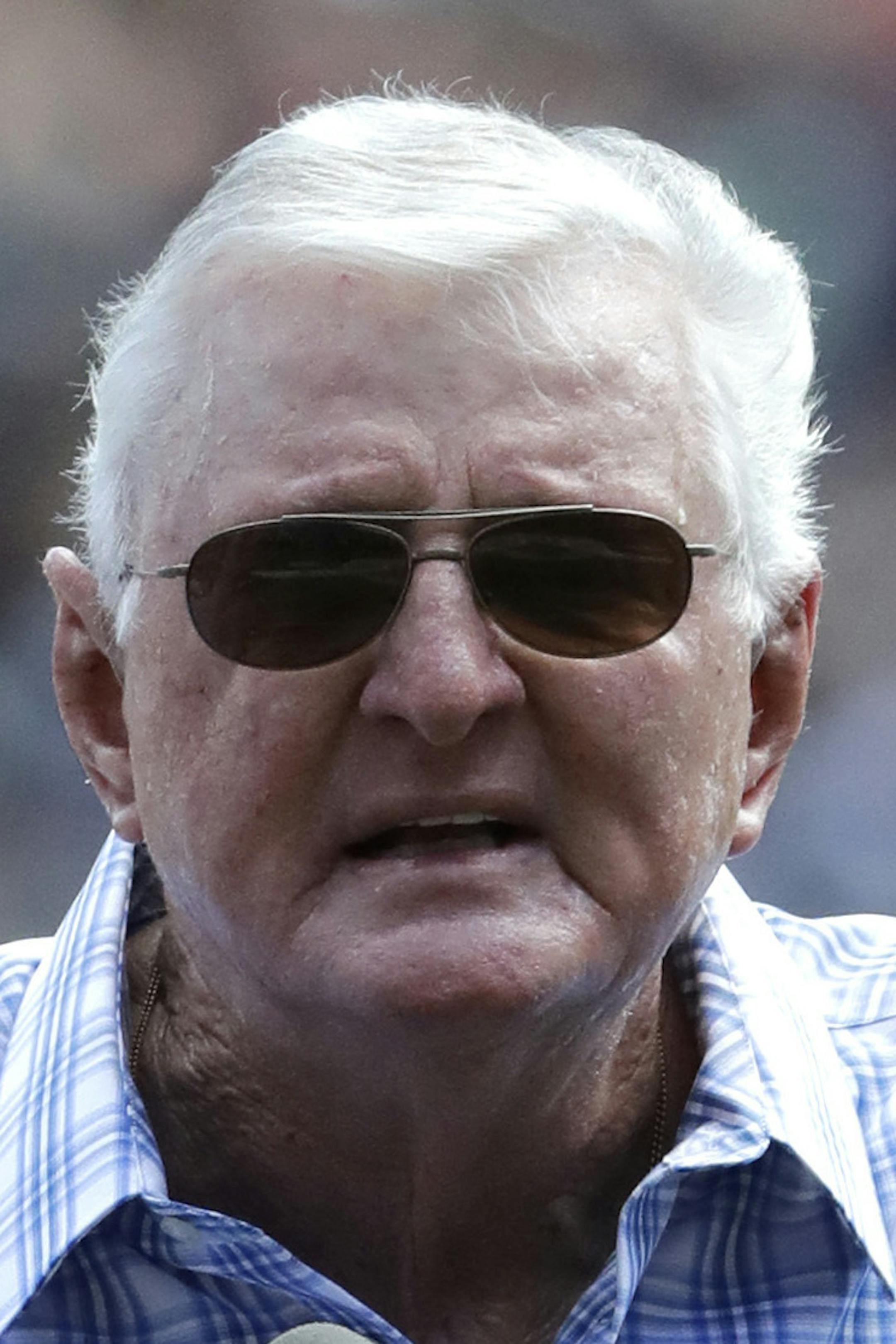 Chicago White Sox broadcaster Ken "The Hawk" Harrelson speaks on Hawk Day as he was honored by the team before a baseball game against the Boston Red Sox , Sunday, Sept. 2, 2018, in Chicago. (AP Photo/Nam Y. Huh) ORG XMIT: MIN2018092317562418