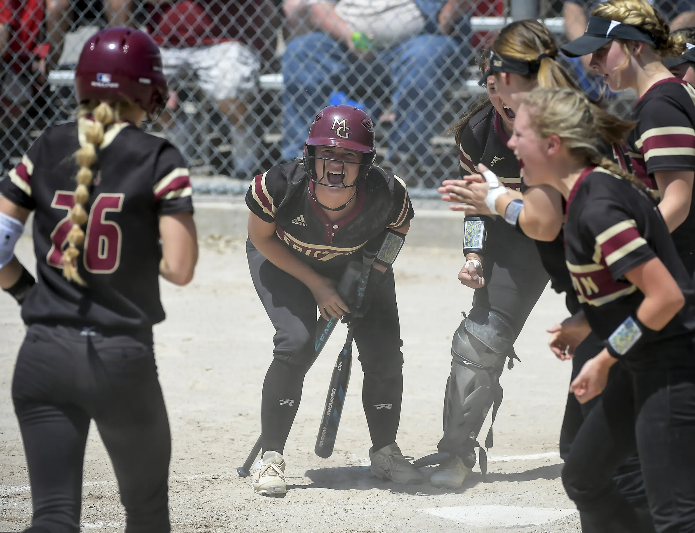 Maple Grove edges Stillwater for Class 4A softball title