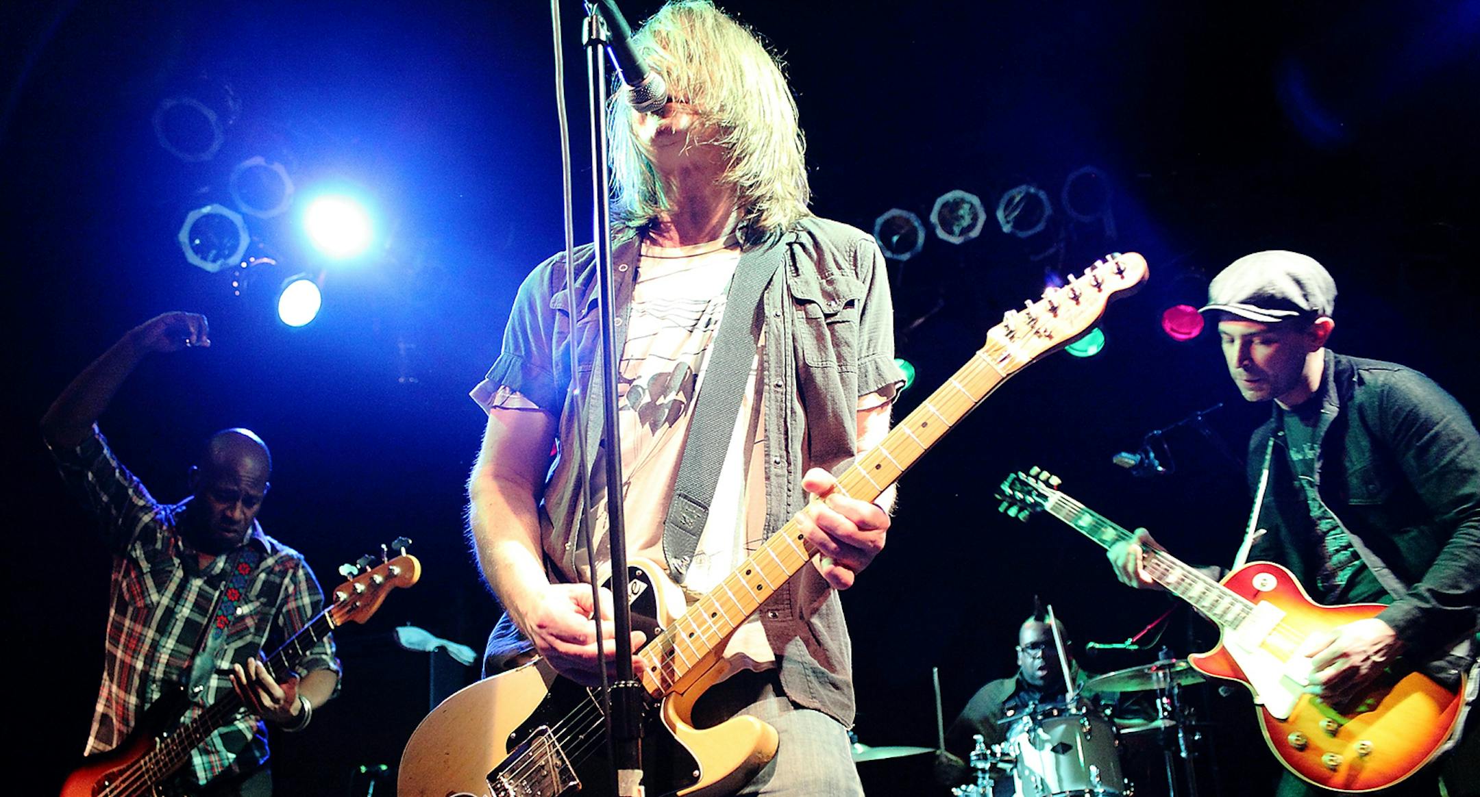 Photo by Red Light Management; Photo of Soul Asylum with the new lineup.