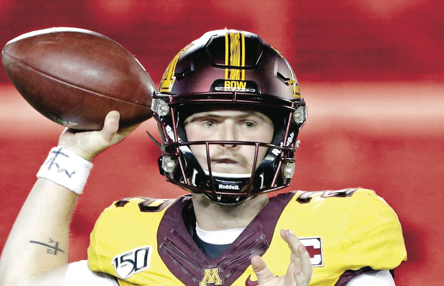 Minnesota quarterback Tanner Morgan during an NCAA football game against South Dakota State Thursday, Aug. 29, 2019 in Minneapolis. (AP Photo/Andy Clayton- King) ORG XMIT: MNAK142