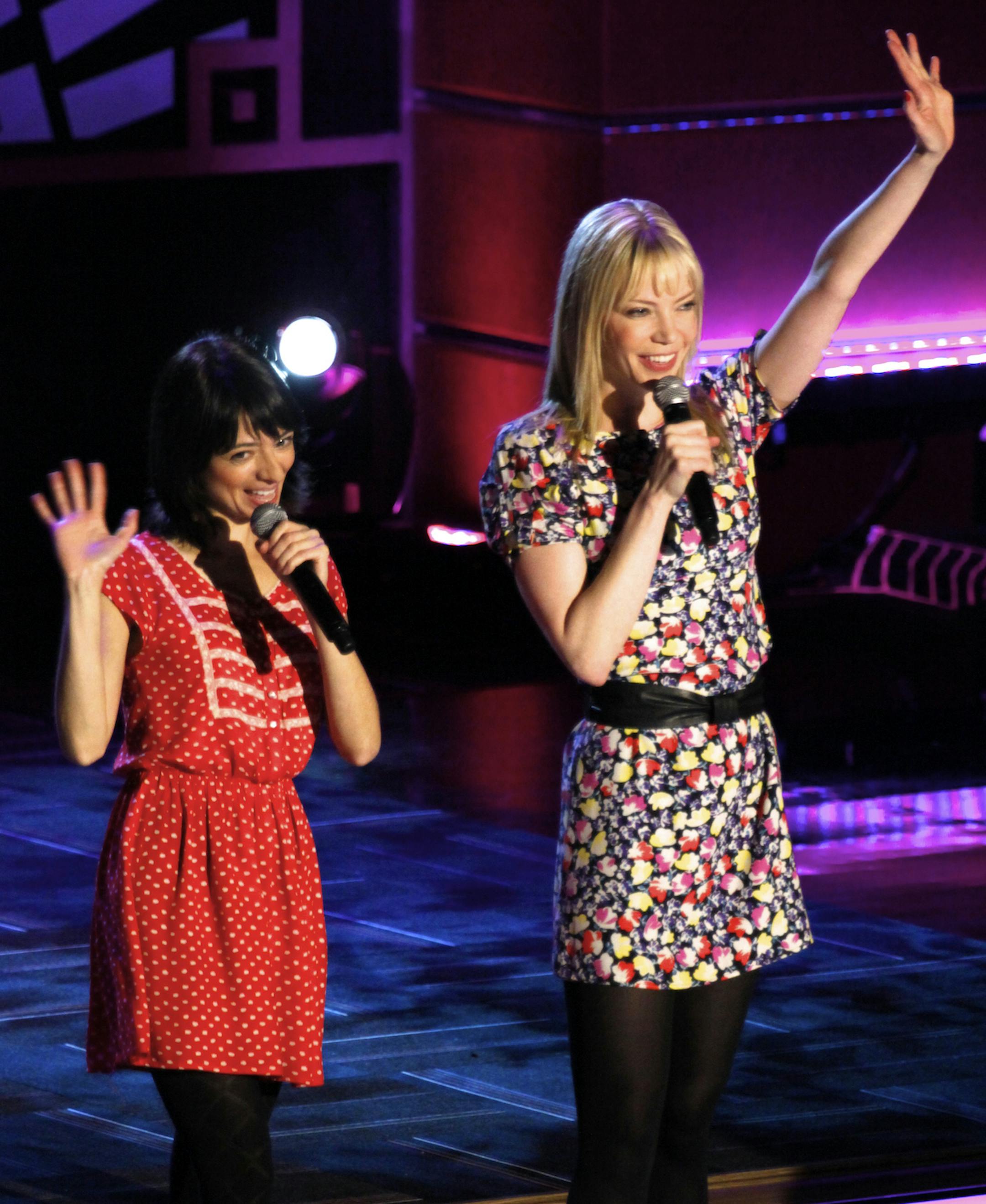 Photo by Brian Feulner Garfunkel and Oates Kate Micucci and Riki Lindhome