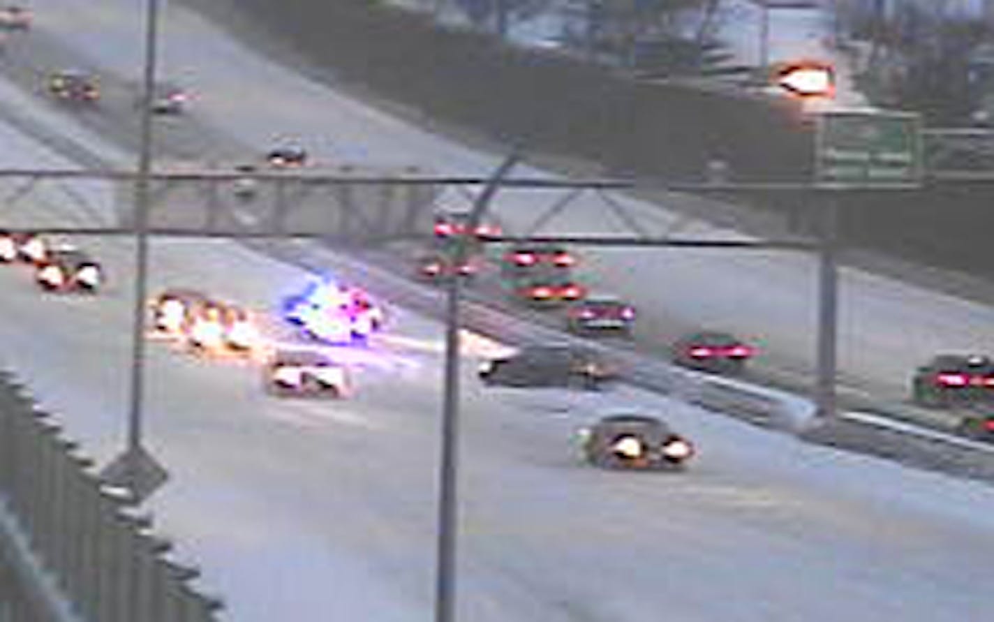 This spinout against the center median on eastbound Hwy. 62 Crosstown blocked the left lane and caused a traffice tie-up behind it.