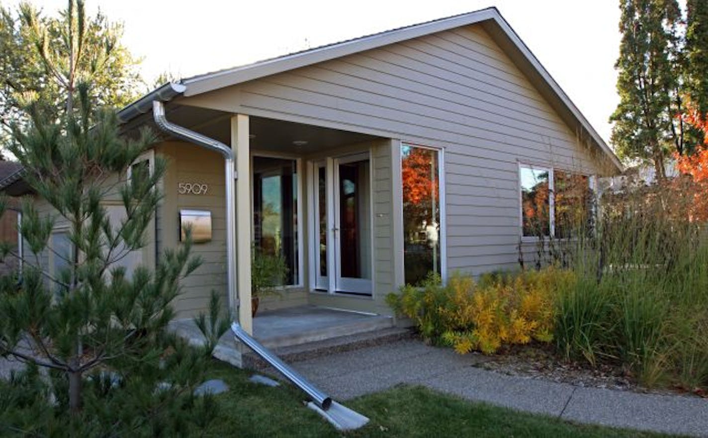 The Karen Kurt house in south Minneapolis, which won a BLEND award for the transformation of a post-war track rambler home.