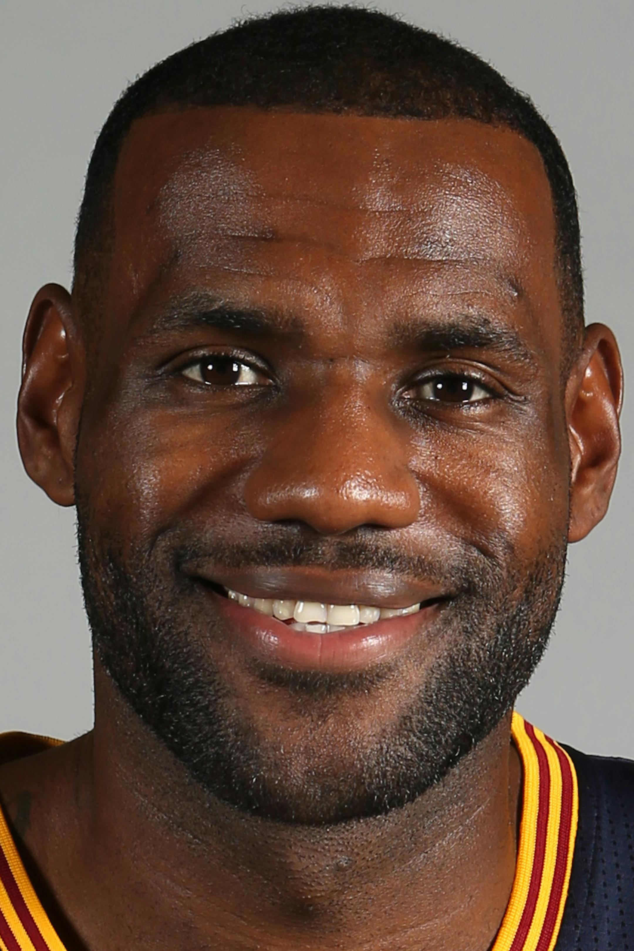 Cleveland Cavaliers' LeBron James poses during the NBA team's media day, Monday, Sept. 28, 2015, in Independence, Ohio. (AP Photo/Ron Schwane) ORG XMIT: RS1_9012.jpg