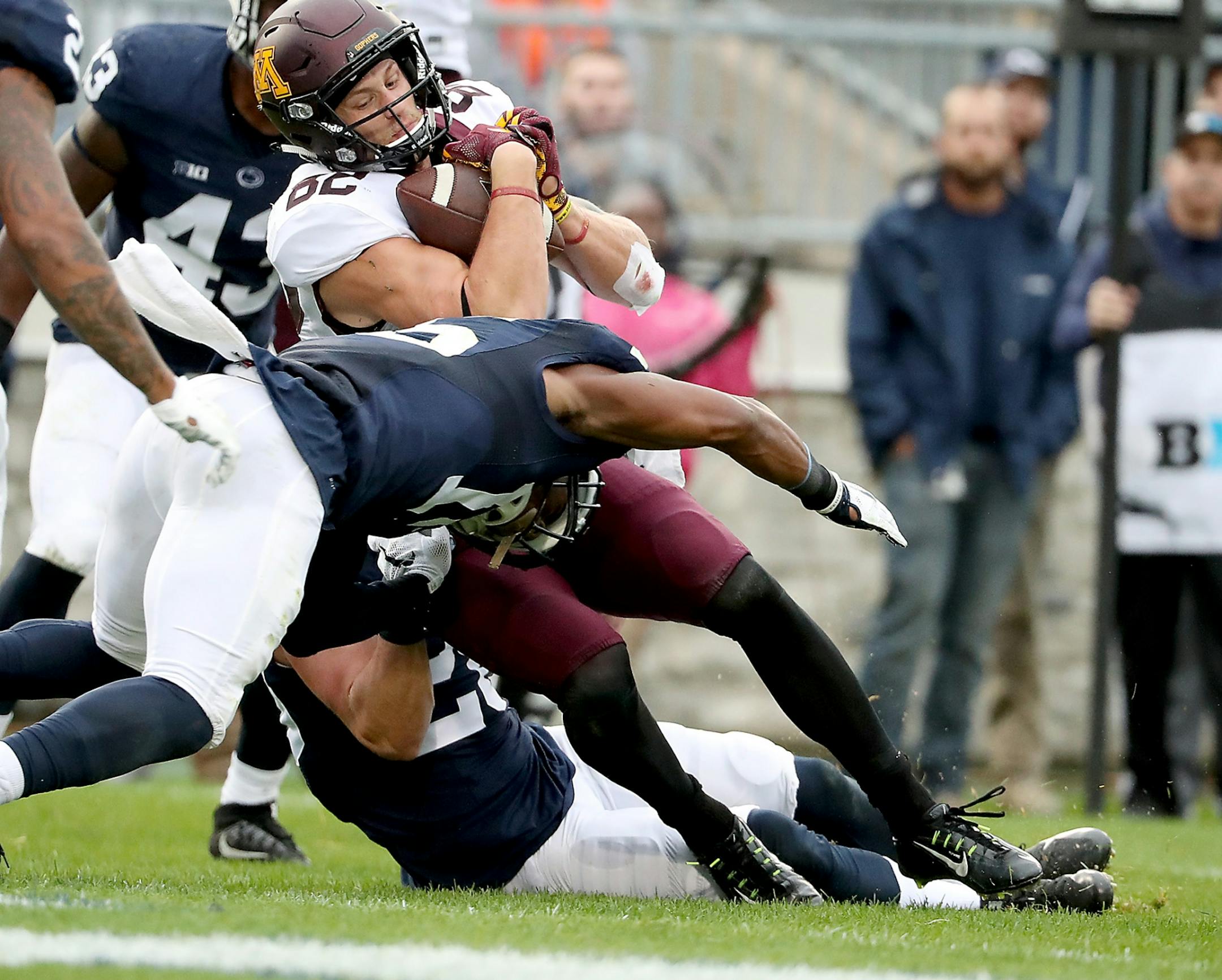 Minnesota's wide receiver Drew Wolitarsky drove the ball into the end zone for a touchdown in the second quarter as Minnesota took on Penn State at Beaver Stadium, Saturday, October 1, 2016 in State College, PA.