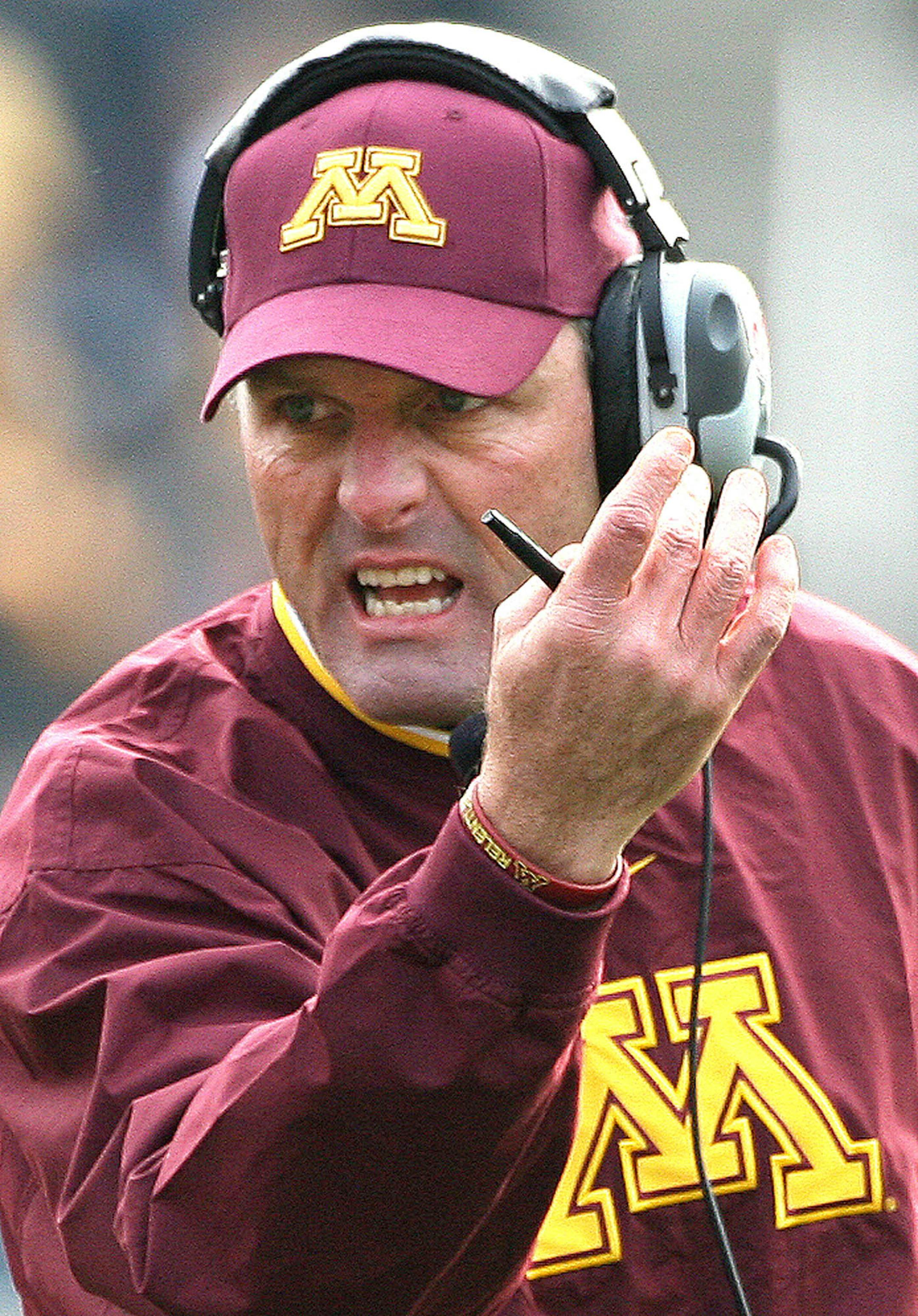 Gophers head coach Tim Brewster