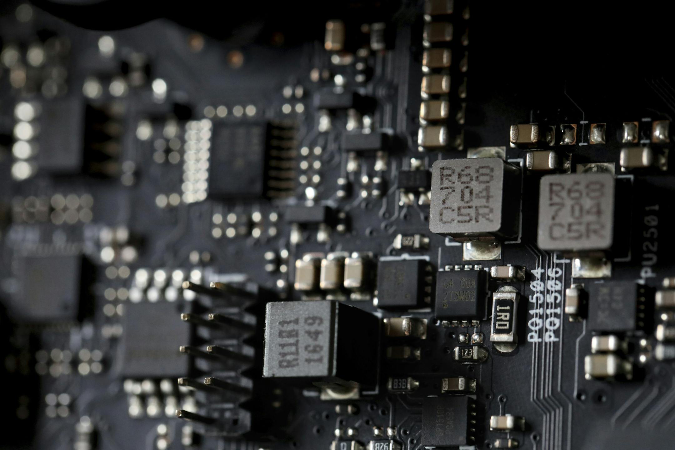 This Feb 23, 2019, photo shows the inside of a computer in Jersey City, N.J. (AP Photo/Jenny Kane)