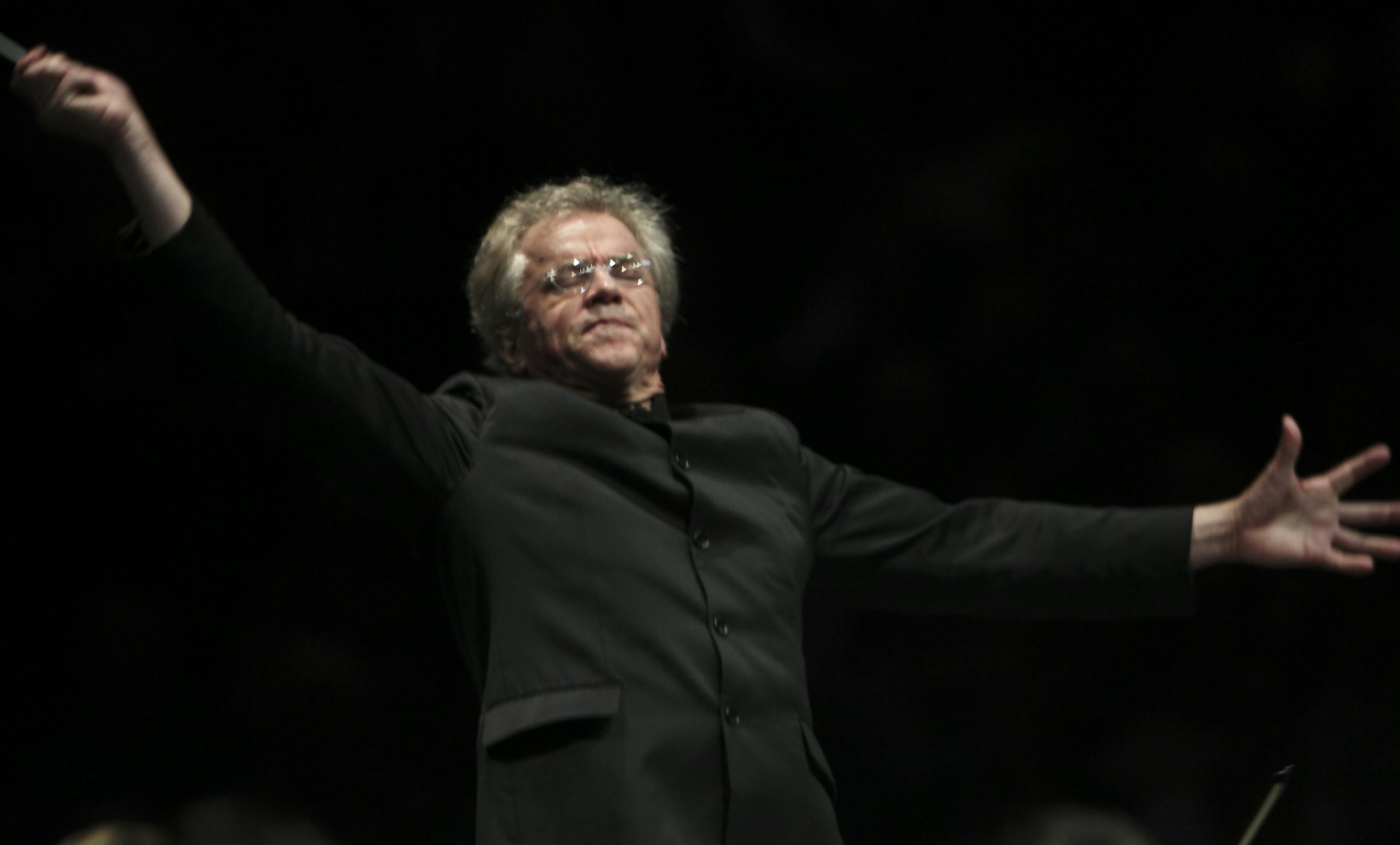 Minnesota Orchestra music director Osmo Vånskå