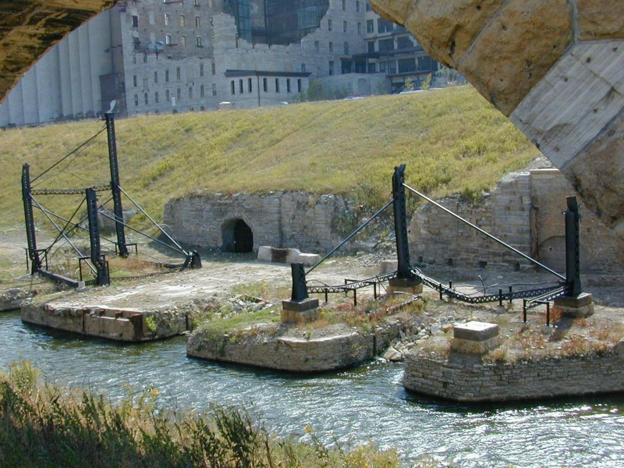 Mill Ruins Park in Minneapolis