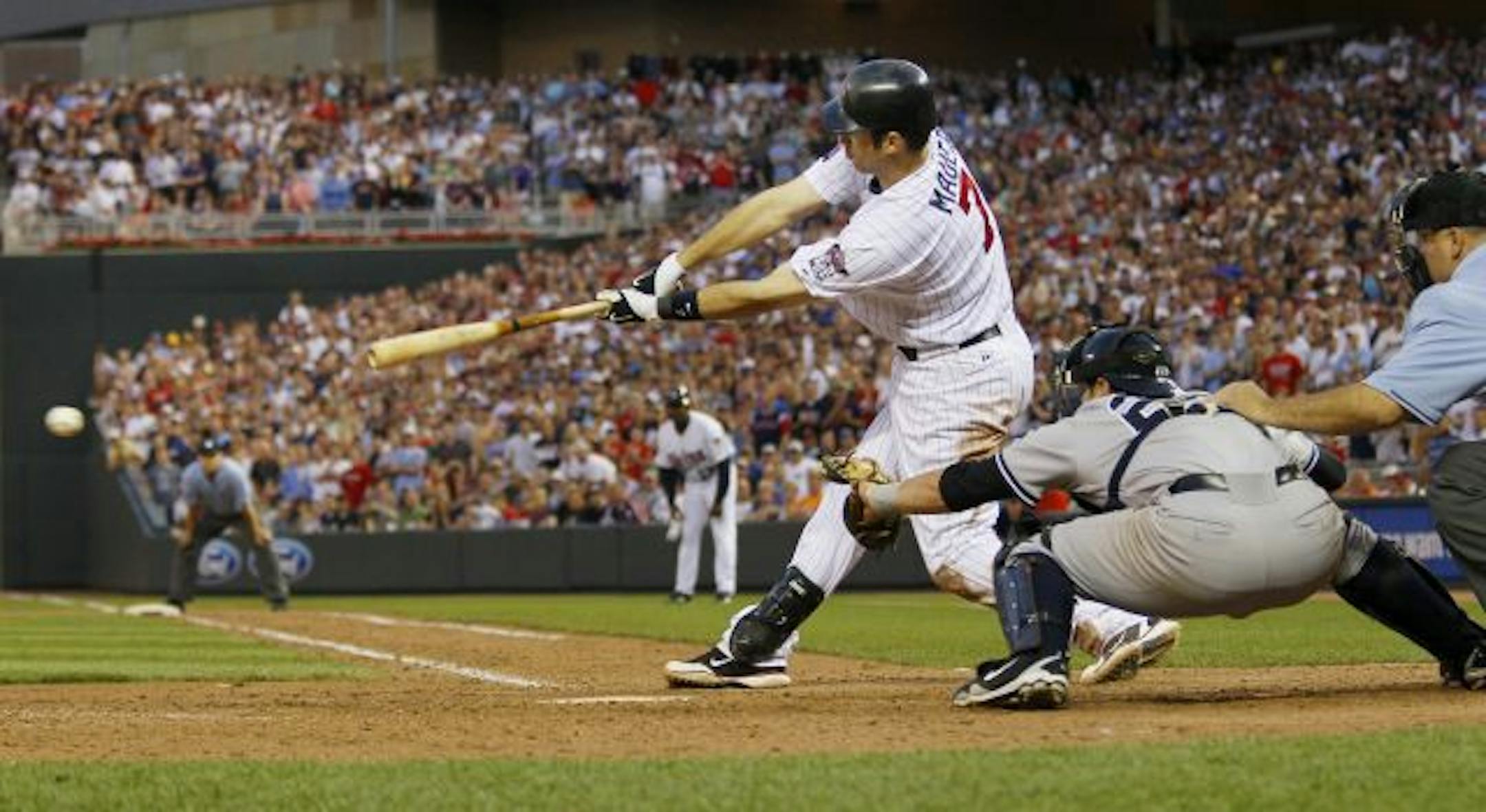 Twins catcher Joe Mauer, who finished third in the AL batting race, could be a thorn in the Yankees' side this week.