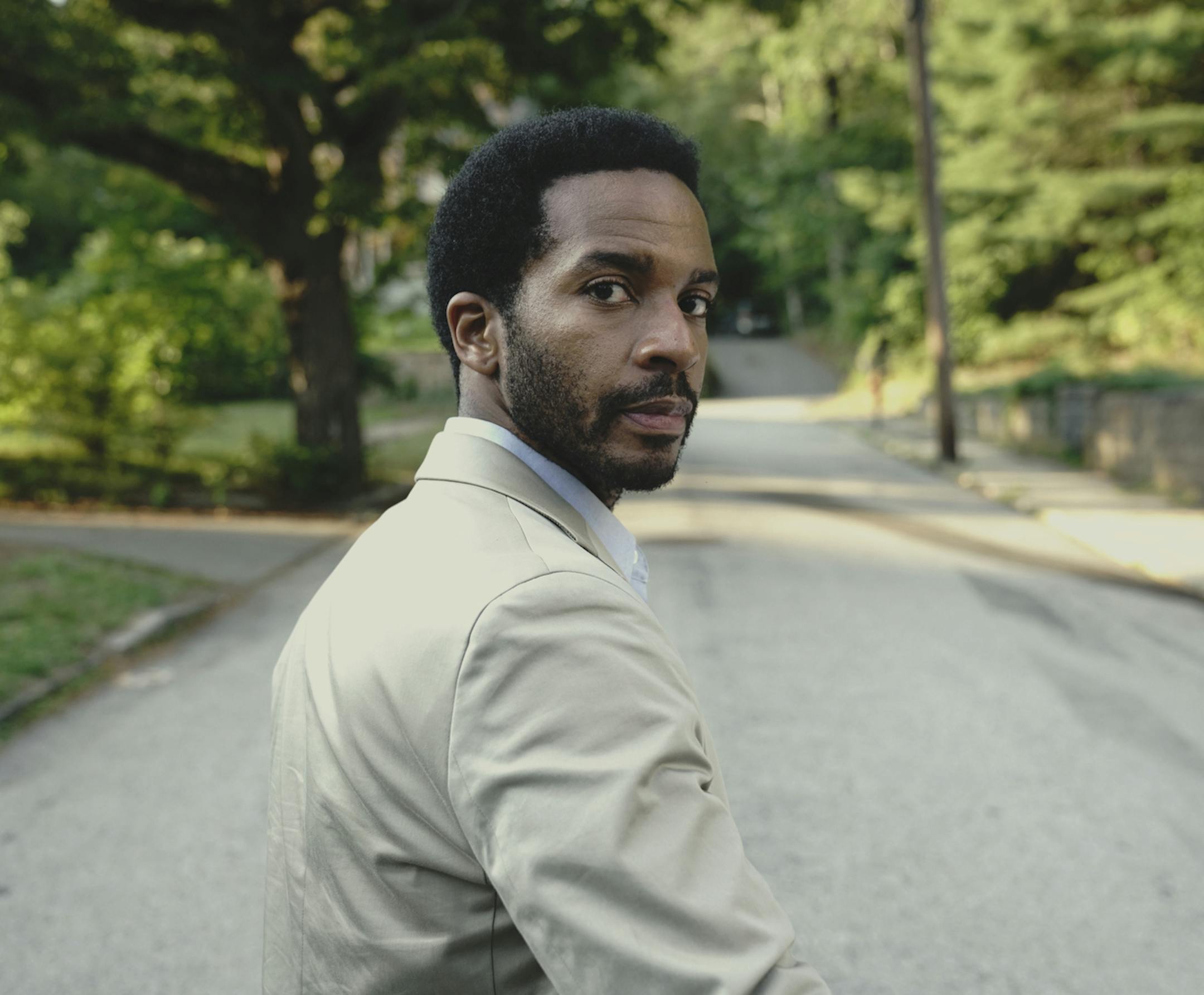 Castle Rock -- "Severance" -- Episode 101 -- Henry Deaver, a death-row attorney, confronts his dark past when an anonymous call lures him back to his hometown of Castle Rock, Maine. Henry Deaver (Andre Holland), shown. (Photo by: Patrick Harbron/Hulu) ORG XMIT: Season: 1