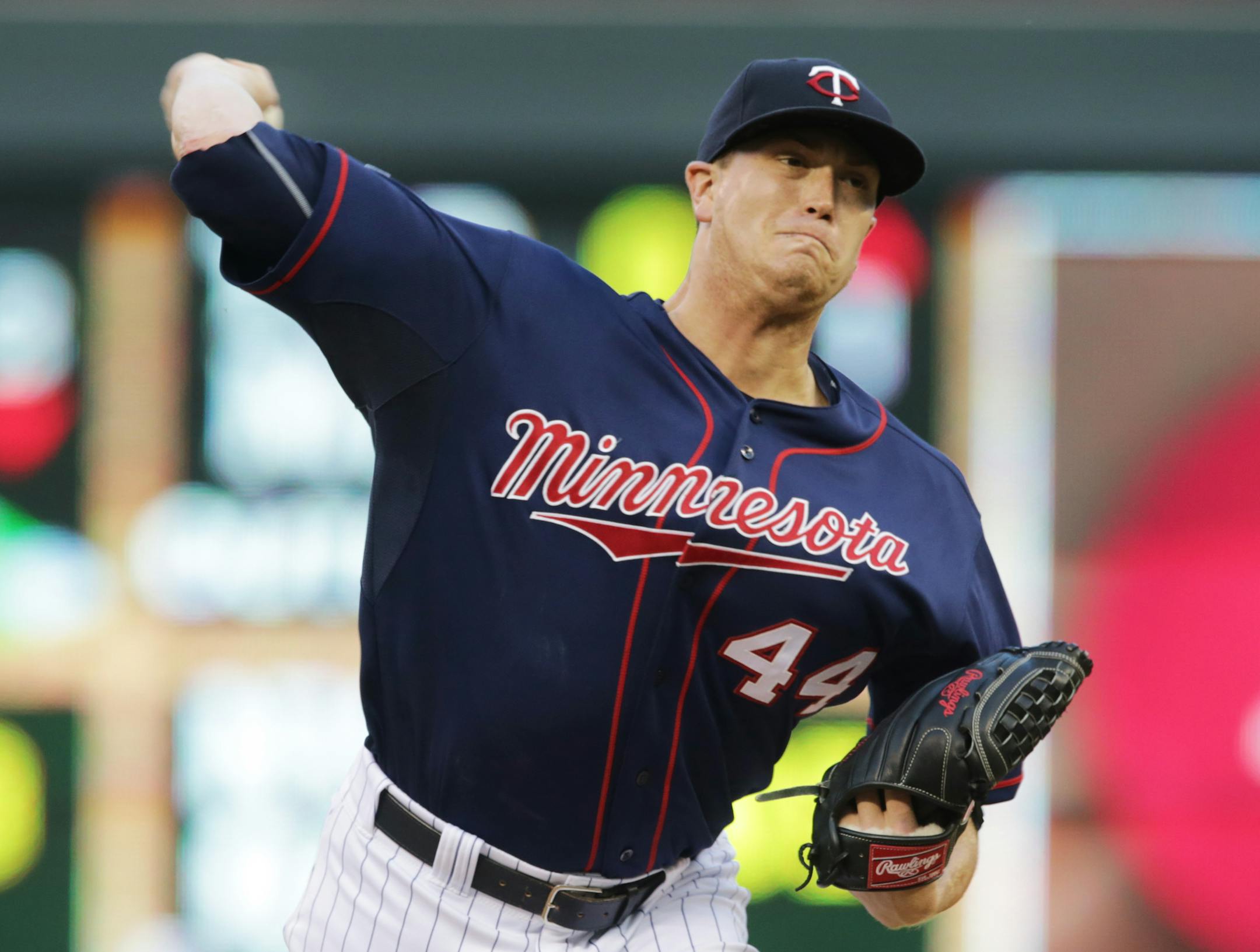Minnesota Twins pitcher Kyle Gibson throws against the Cleveland Indians in the first inning of a baseball game, Tuesday, Aug. 19, 2014, in Minneapolis. (AP Photo/Jim Mone)