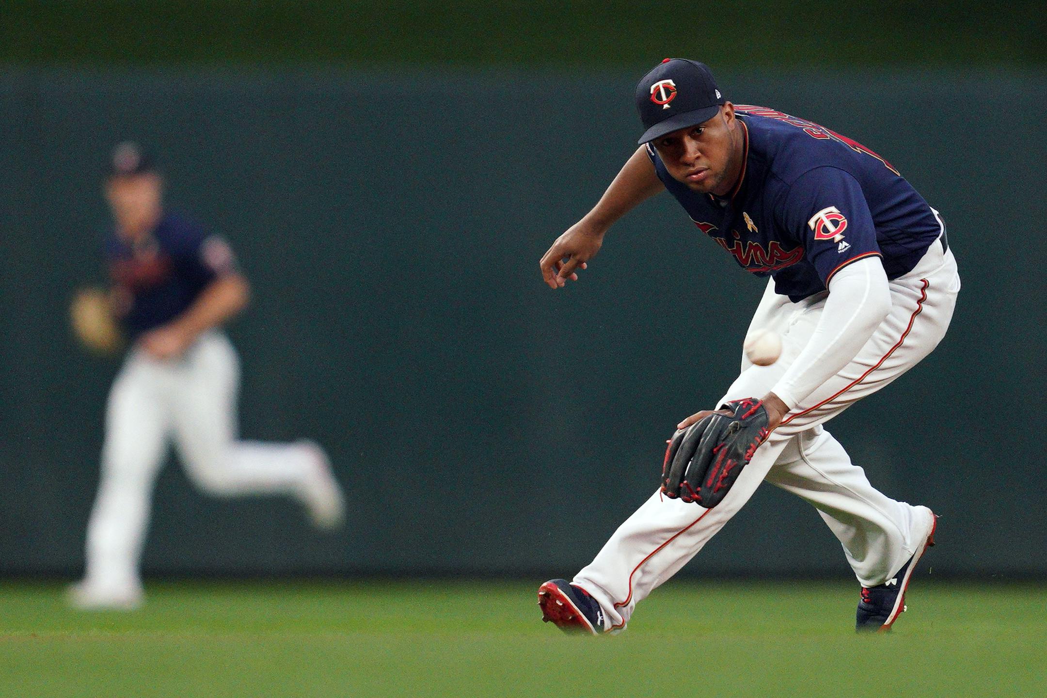 Twins second baseman Jonathan Schoop fielded a ball hit by Cleveland catcher Roberto Perez on Sept. 7.