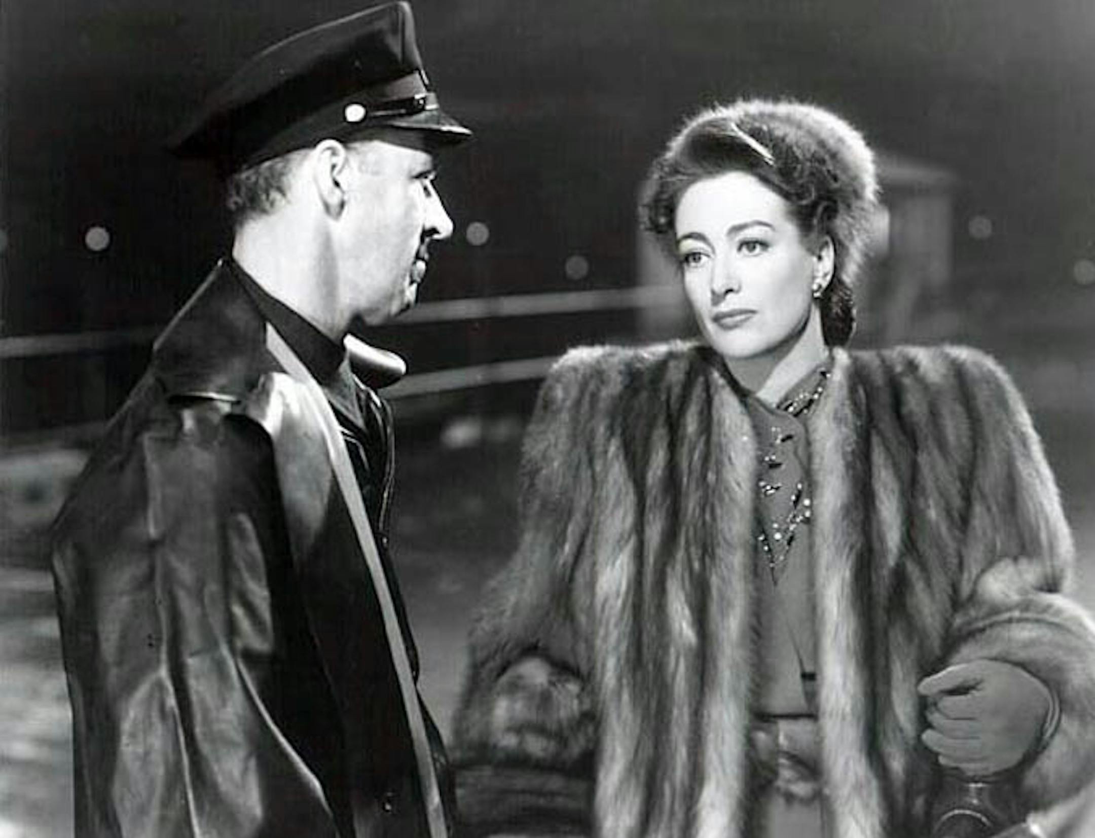 Joan Crawford in "Mildred Pierce" ORG XMIT: MIN2013040309092119