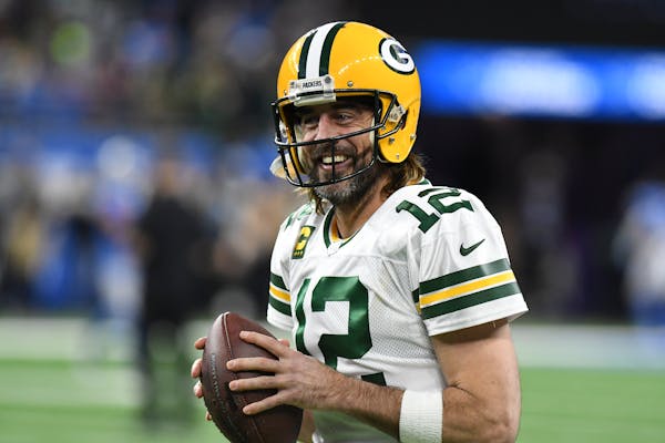 Report: Rodgers' new deal worth $150 million over three years