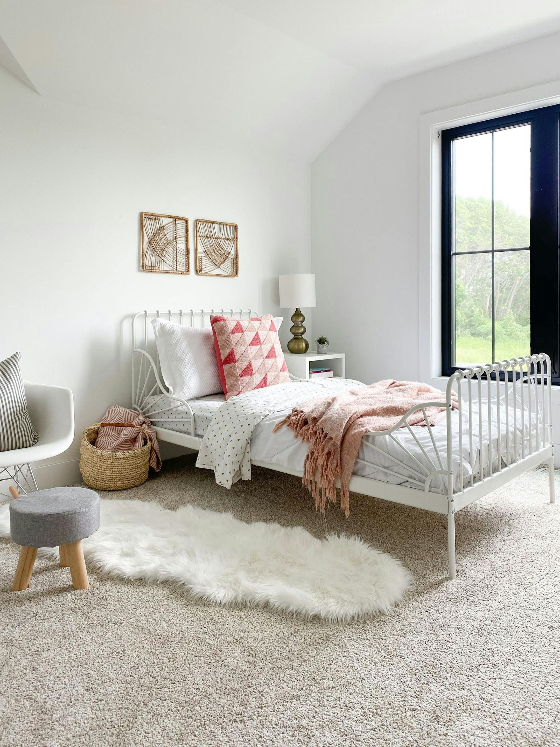 Before, the room was plain white.