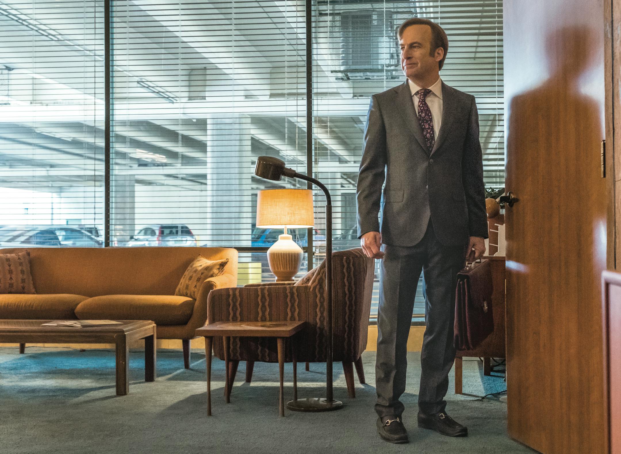 FOR USE WITH FYI_TV CONTENT ONLY. Bob Odenkirk as Jimmy McGill - Better Call Saul _ Season 4, Episode 2 - Photo Credit: Nicole Wilder/AMC/Sony Pictures Television
