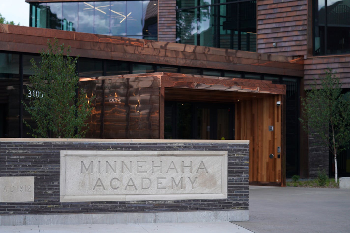 The Minnehaha Academy Upper School Campus opened on Aug, 19, 2019. The light-filled new buildings y connect the school to its historic grounds and natural surroundings.