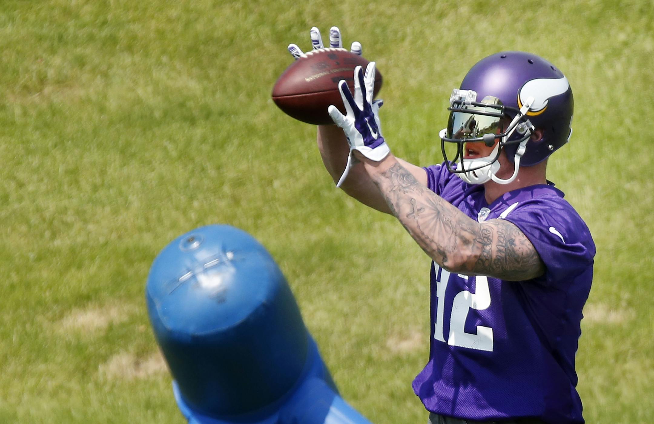 Minnesota Vikings tight end Kyle Rudolph (82)