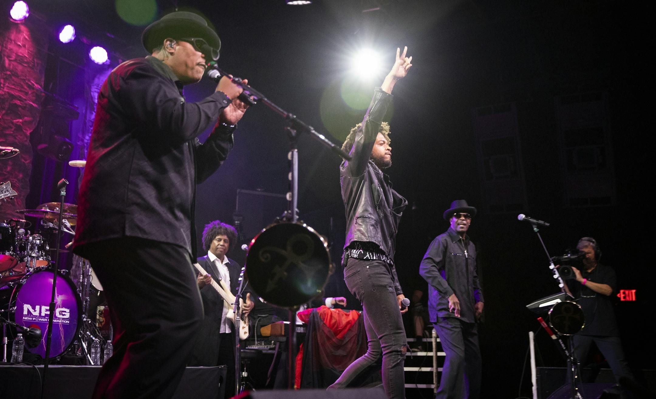 MacKenzie sings lead vocals during the New Power Generation show.