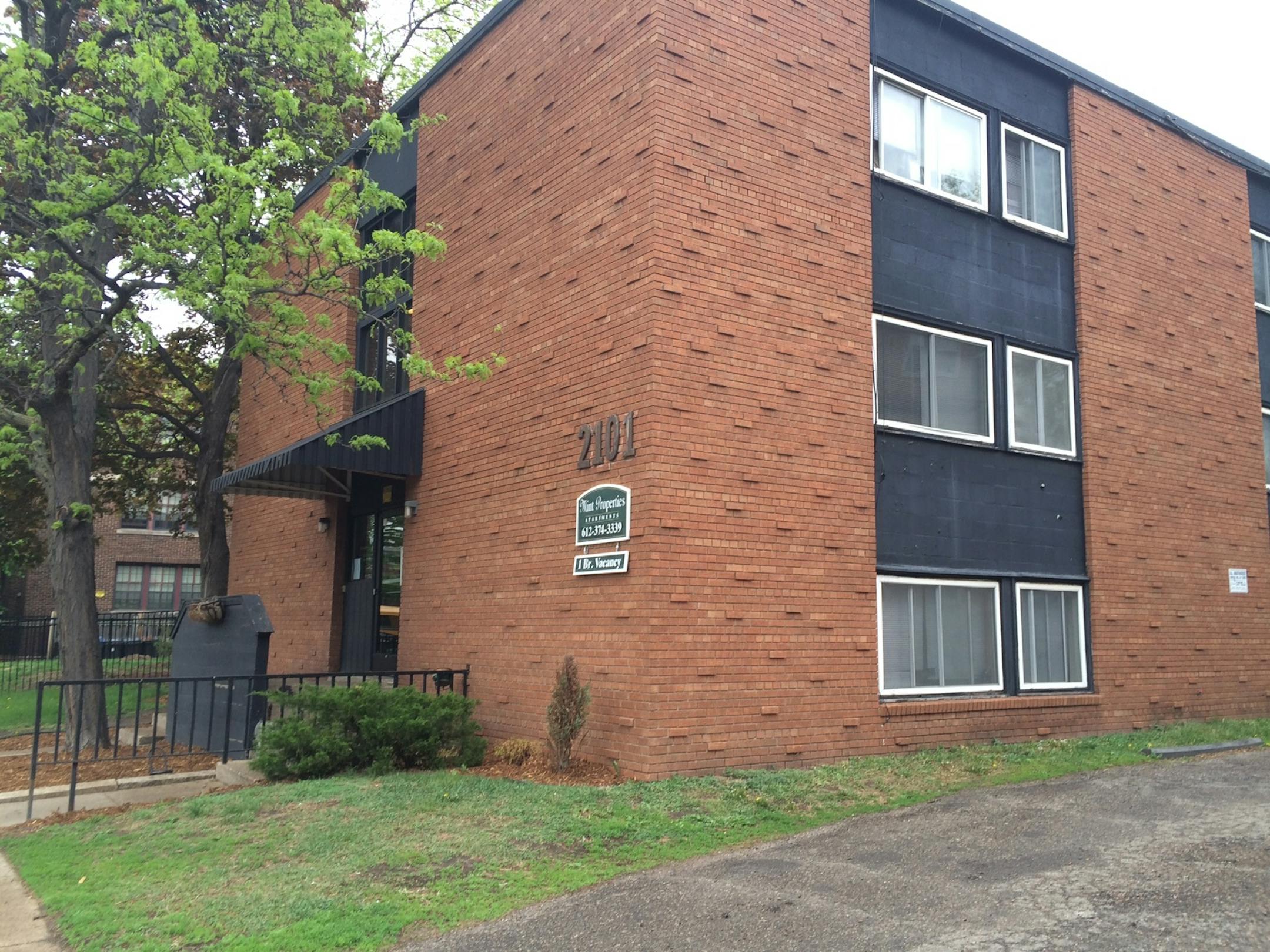 Minneapolis apartment building where fatal shooting occurred Wednesday.