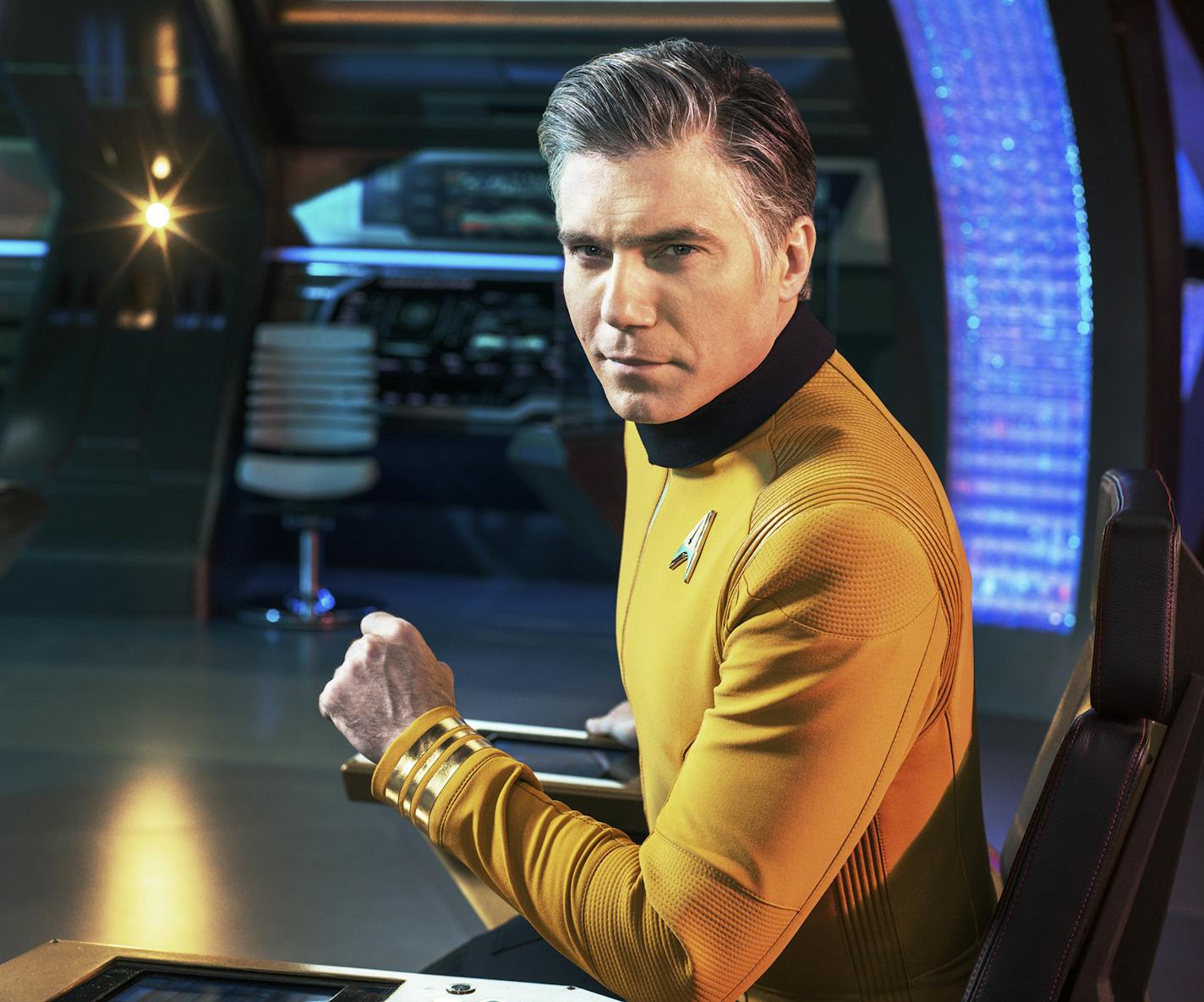 Anson Mount as Captain Pike of the CBS All Access series STAR TREK: DISCOVERY. Photo Cr: James Dimmock/CBS &#xc3;?&#xc2;&#xa9;2018 CBS Interactive, Inc. All Rights Reserved.