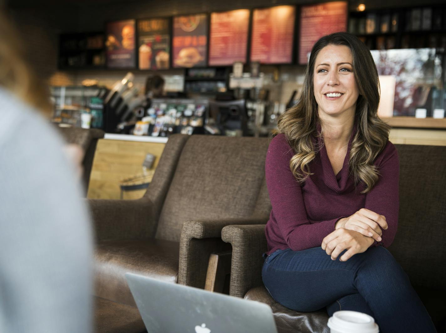 Real estate agent Brooke Wolford meets with a client at a Starbucks. ] LEILA NAVIDI &#xef; leila.navidi@startribune.com BACKGROUND INFORMATION: Real estate agent Brooke Wolford meets with a client at a Starbucks in Rosemount to discuss a deal on Sunday, October 15, 2017. September home sales report from the Minneapolis Area Association of Realtors.