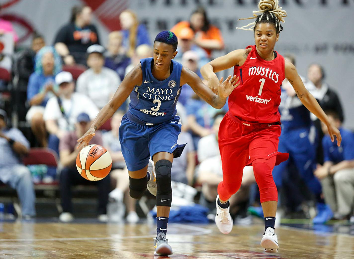 Lynx guard Danielle Robinson stole the ball from Mystics guard AJ Alix during Washington's 90-85 WNBA preseason victory at Wells Fargo Arena in Des Moines on Sunday.