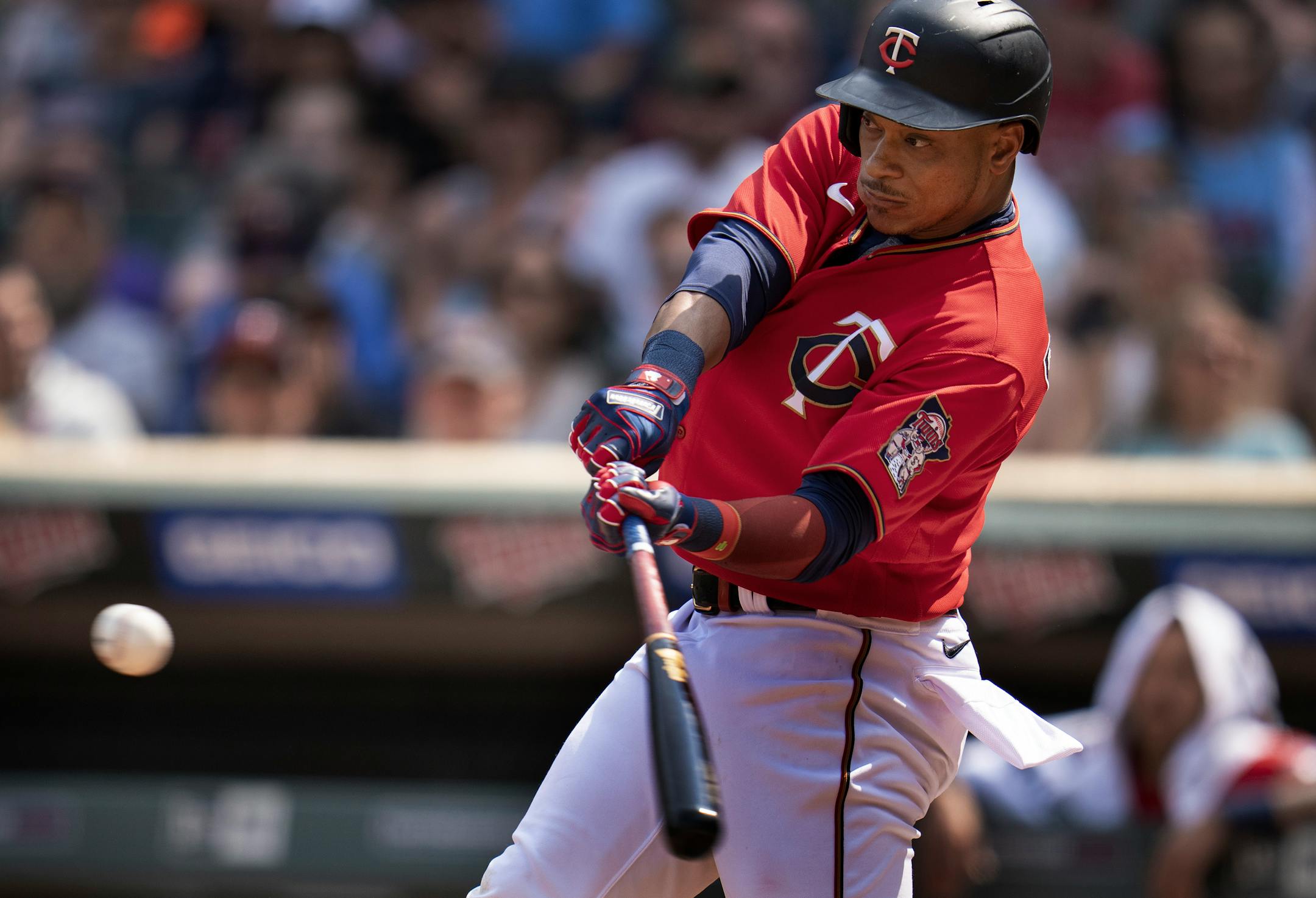 Minnesota Twins second baseman Jorge Polanco (11) singles in the seventh inning.
