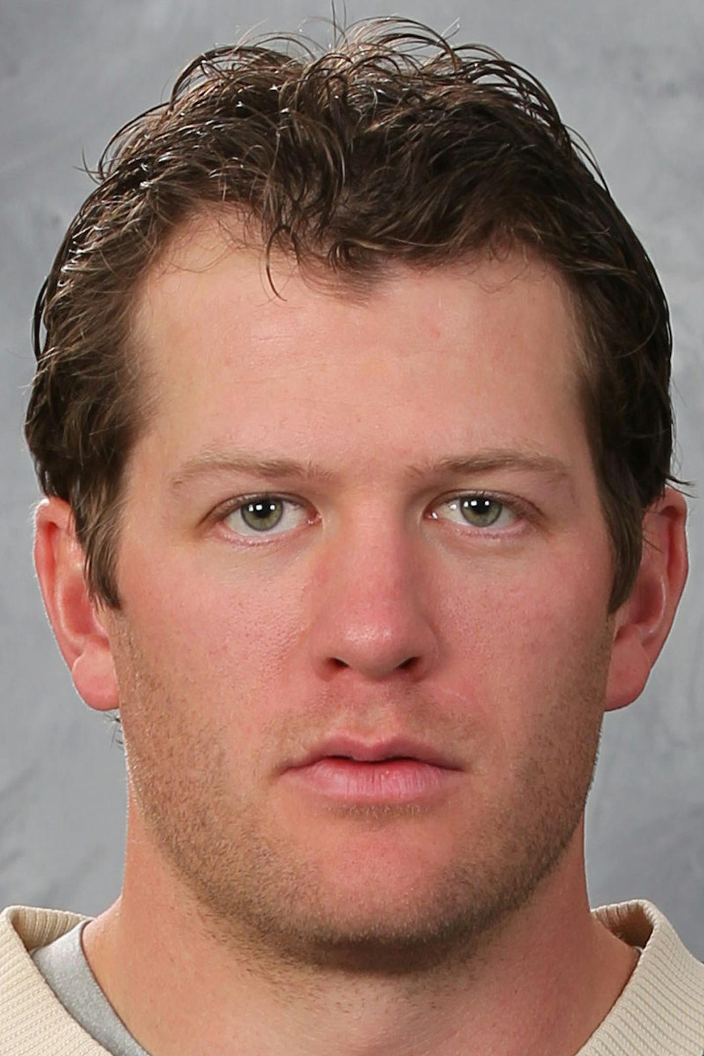 ST. PAUL, MN - SEPTEMBER 17: Ryan Suter #20 of the Minnesota Wild poses for his official headshot for the 2015-2016 season on September 17, 2015 at the Xcel Energy Center in St. Paul, Minnesota. (Andy King/NHLI via Getty Images) *** Local Caption *** Ryan Suter ORG XMIT: 570172171