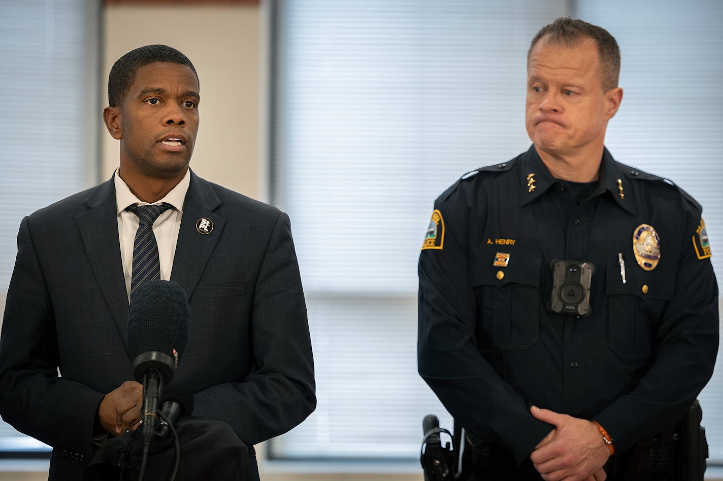 Mayor Melvin Carter, alongside St. Paul Police Chief Axel Henry, addresses the media regarding a shooting Wednesday night at a Recreation Center that left a teenager gravely injured, during a press conference at the Hallie Q. Brown Community Center in St. Paul, Minn., on Thursday, Jan. 19, 2023. ] Elizabeth Flores • liz.flores@startribune.com