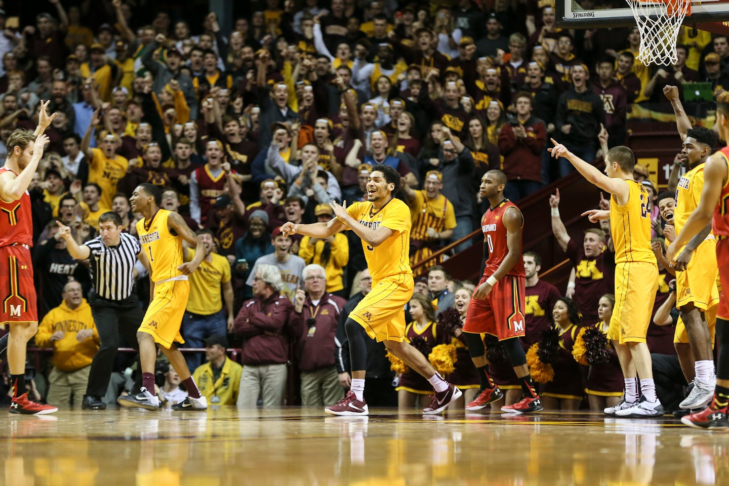 Jordan Murphy Was all smiles as the Gophers regained the ball with 12 seconds left in the second half against Maryland.