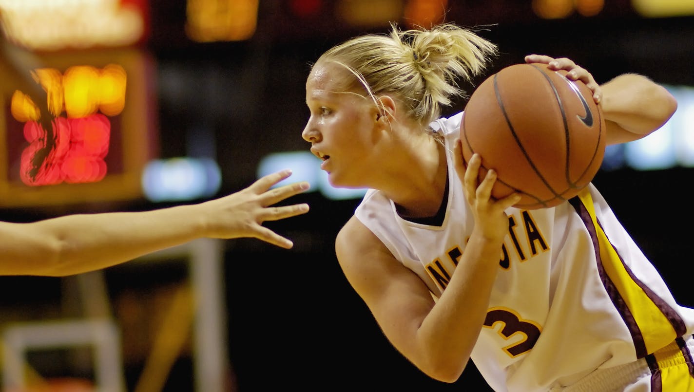 Kelly Roysland played for the Gophers and has been the head coach at Division III Macalester College.