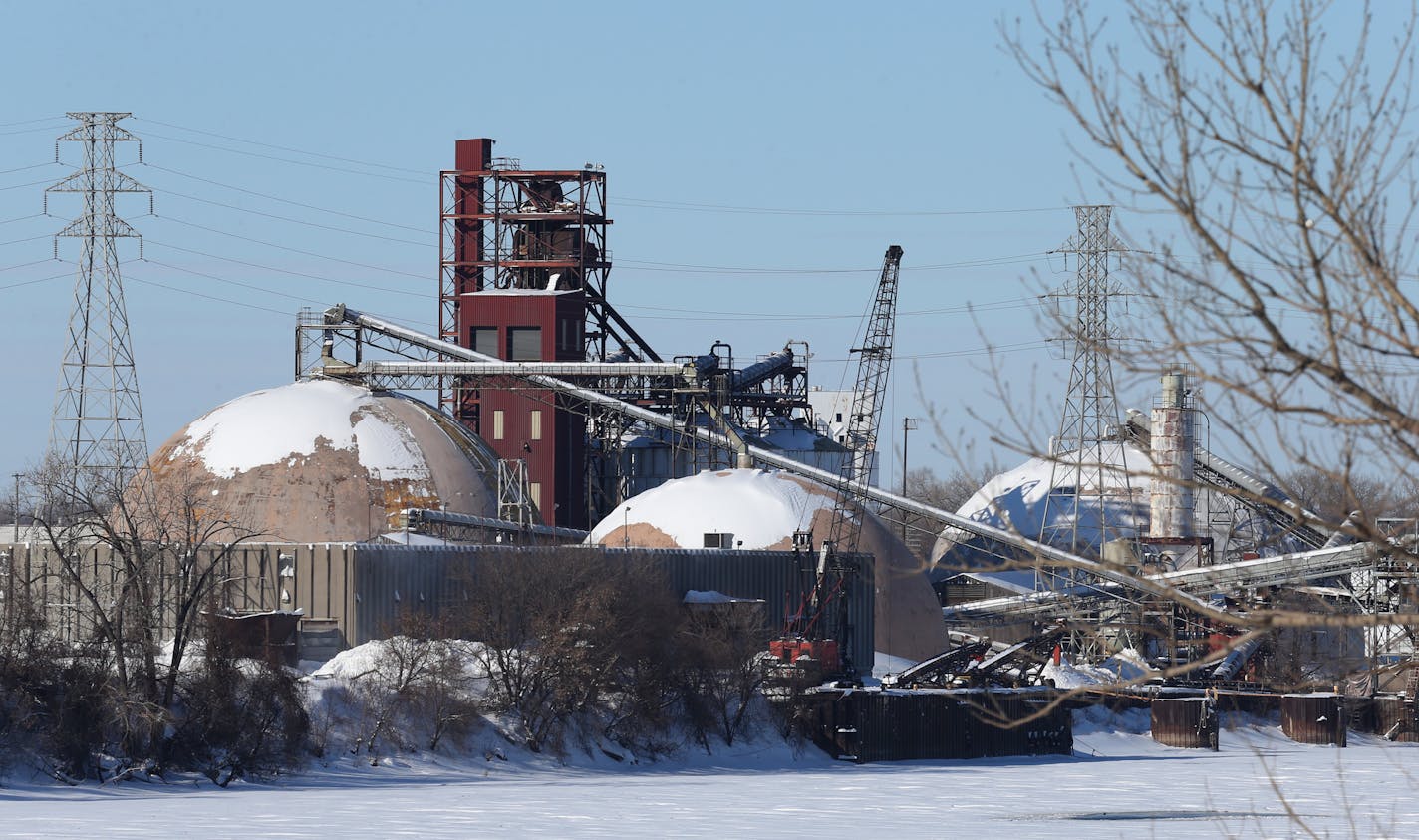 A Minneapolis council committee completed a familiar ritual Tuesday. For for the last time, it approved an operating budget for the Upper Harbor Terminal, which handles commodities coming in by barge.