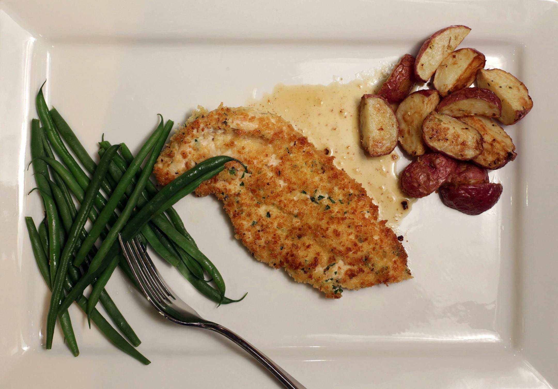 Panko-crusted Chicken Cutlets with Tangy Mustard Sauce. (Kimberly Pi. Mitchell/Detroit Free Press/TNS) ORG XMIT: 1240157
