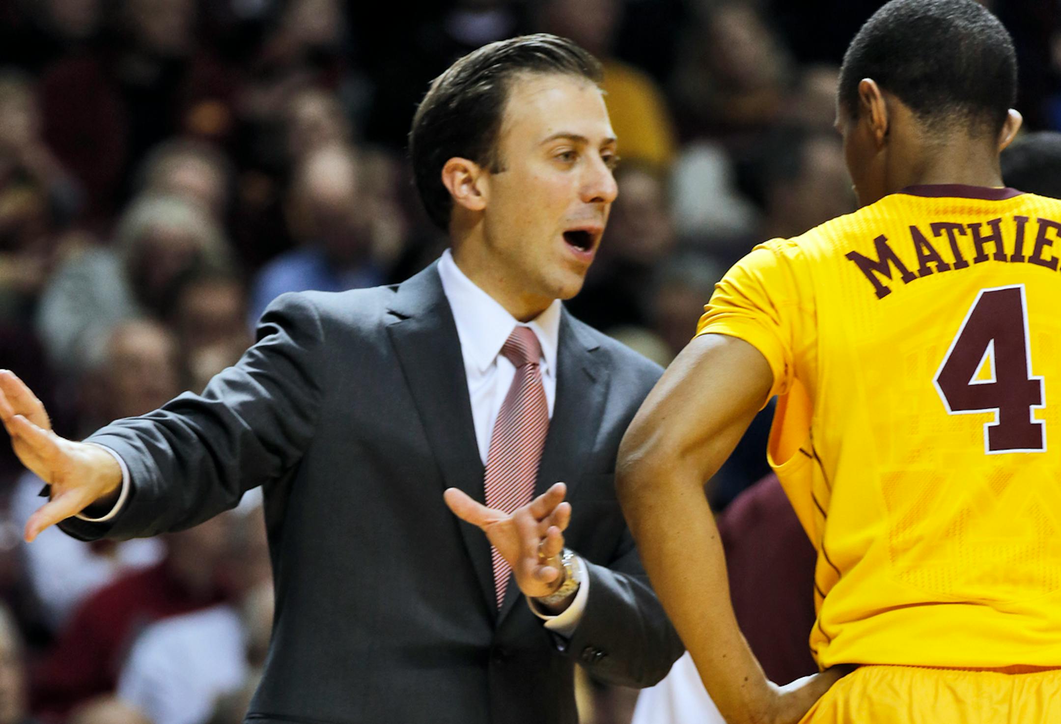 Minnesota Gophers vs. Cardinal Stritch Wolves basketball. Gophers head coach Richard Pitino talked to Deandre Mathieu. (MARLIN LEVISON/STARTRIBUNE(mlevison@startribune.com)