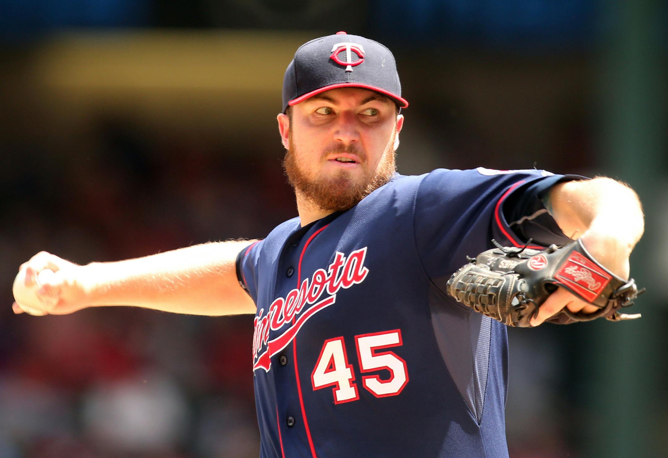 Minnesota Twins starting pitcher Phil Hughes (45)