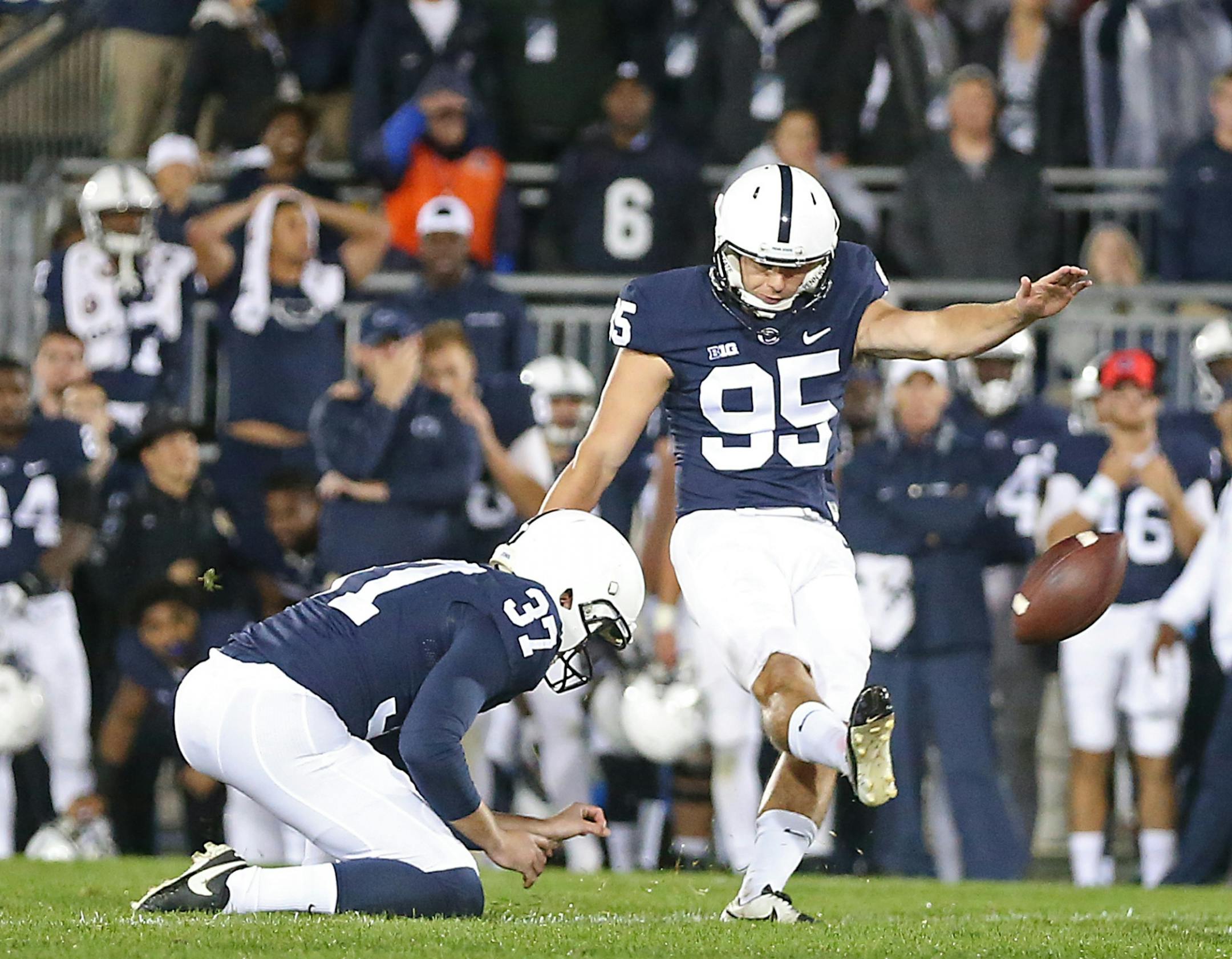 Penn State's place kicker Tyler Davis tied the game with a 40-yard field goal with two seconds left in the fourth quarter as Minnesota took on Penn State at Beaver Stadium, Saturday, October 1, 2016 in State College, PA.