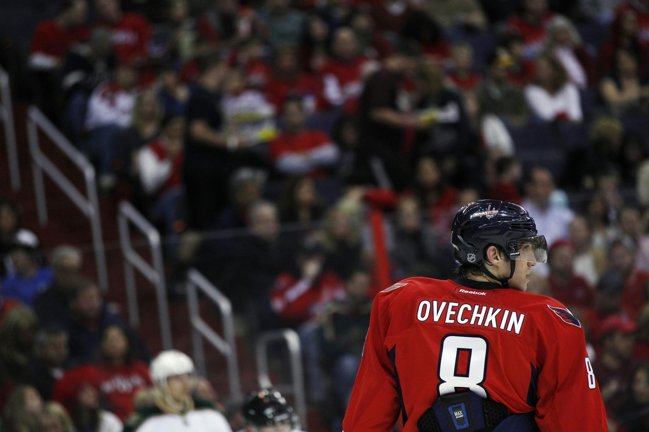 Minnesota Wild goalie Alex Stalock (32) stops the puck during the third period of an NHL hockey game against the Washington Capitals, Saturday, Nov. 18, 2017, in Washington.