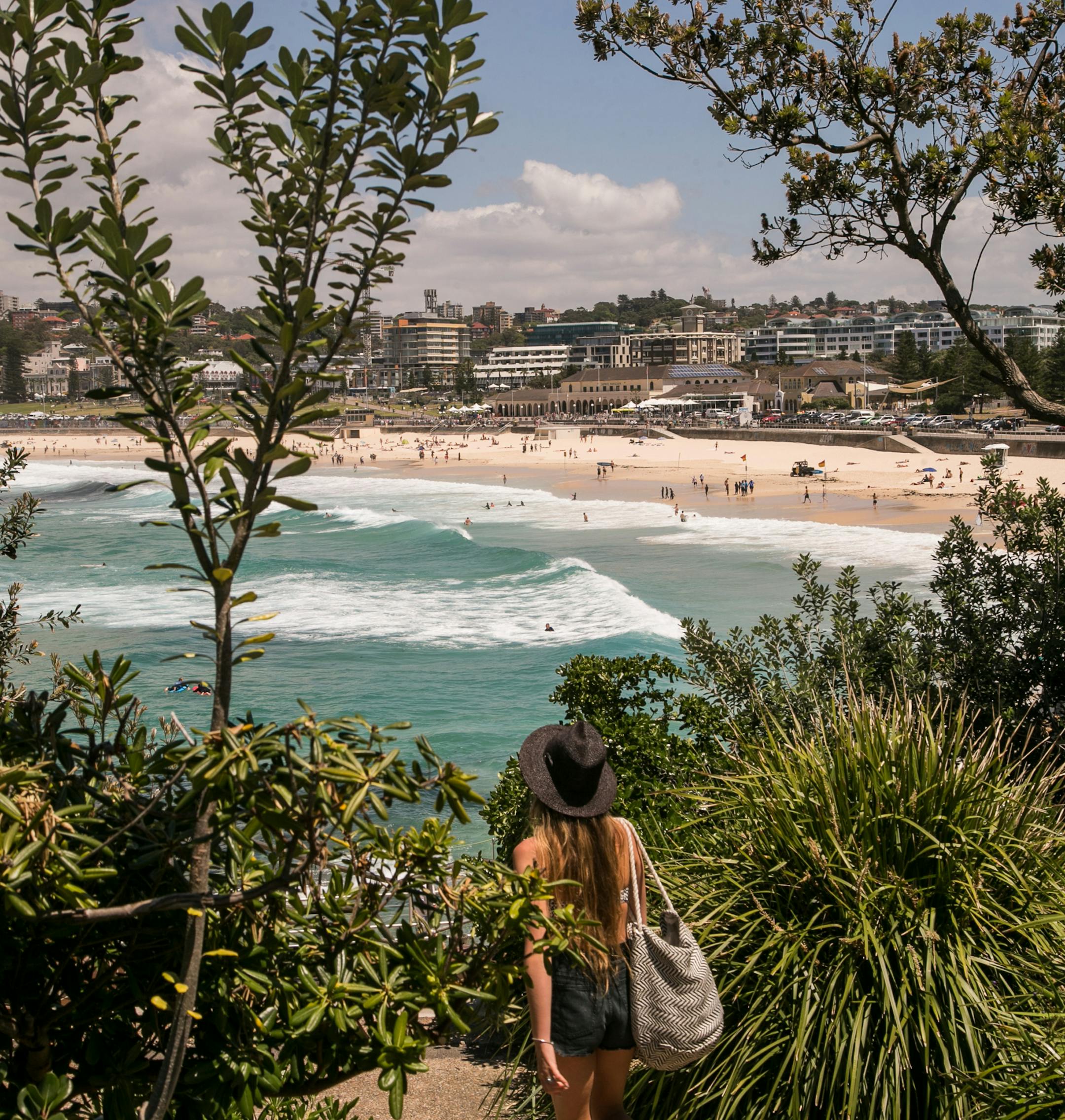 IMAGE DISTRIBUTED FOR C40 CITIES ñ This image is released on Friday, Dec. 2, 2016, as it is announced that the city of Sydney is a winner of the C40 Awards 2016 for its efforts to tackle climate change, in the Building Energy Efficiency category. The CitySwitch Green Office programme has fostered collaboration among a growing network of business leaders across Australia who are committed to environmental excellence. It will deliver 50,000 tonnes of CO2e per year saved from its member cities