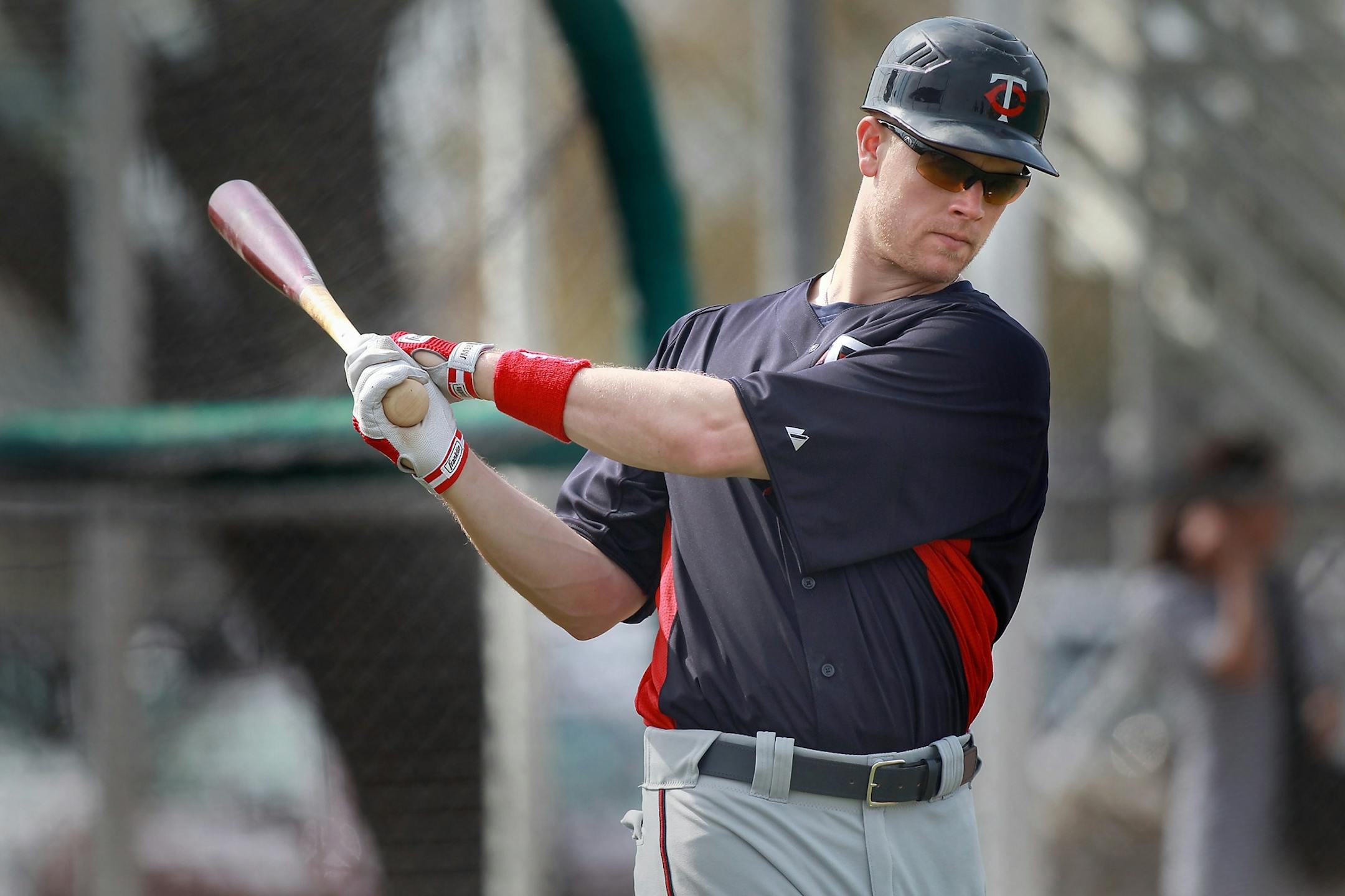 Justin Morneau in the batting cage at spring training
