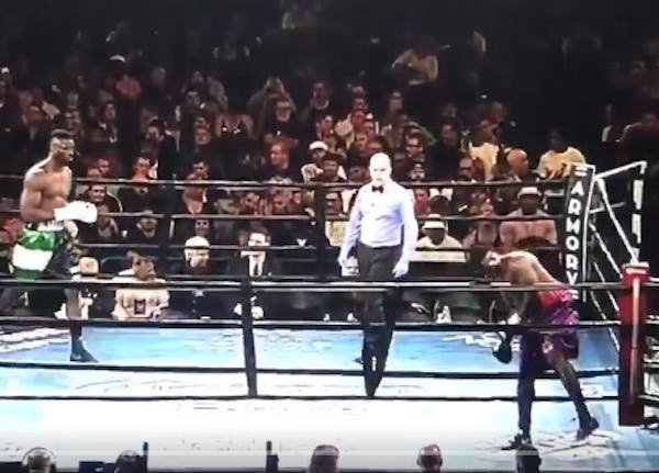 One second and done: Boxer DQ'd after walking out of Armory ring