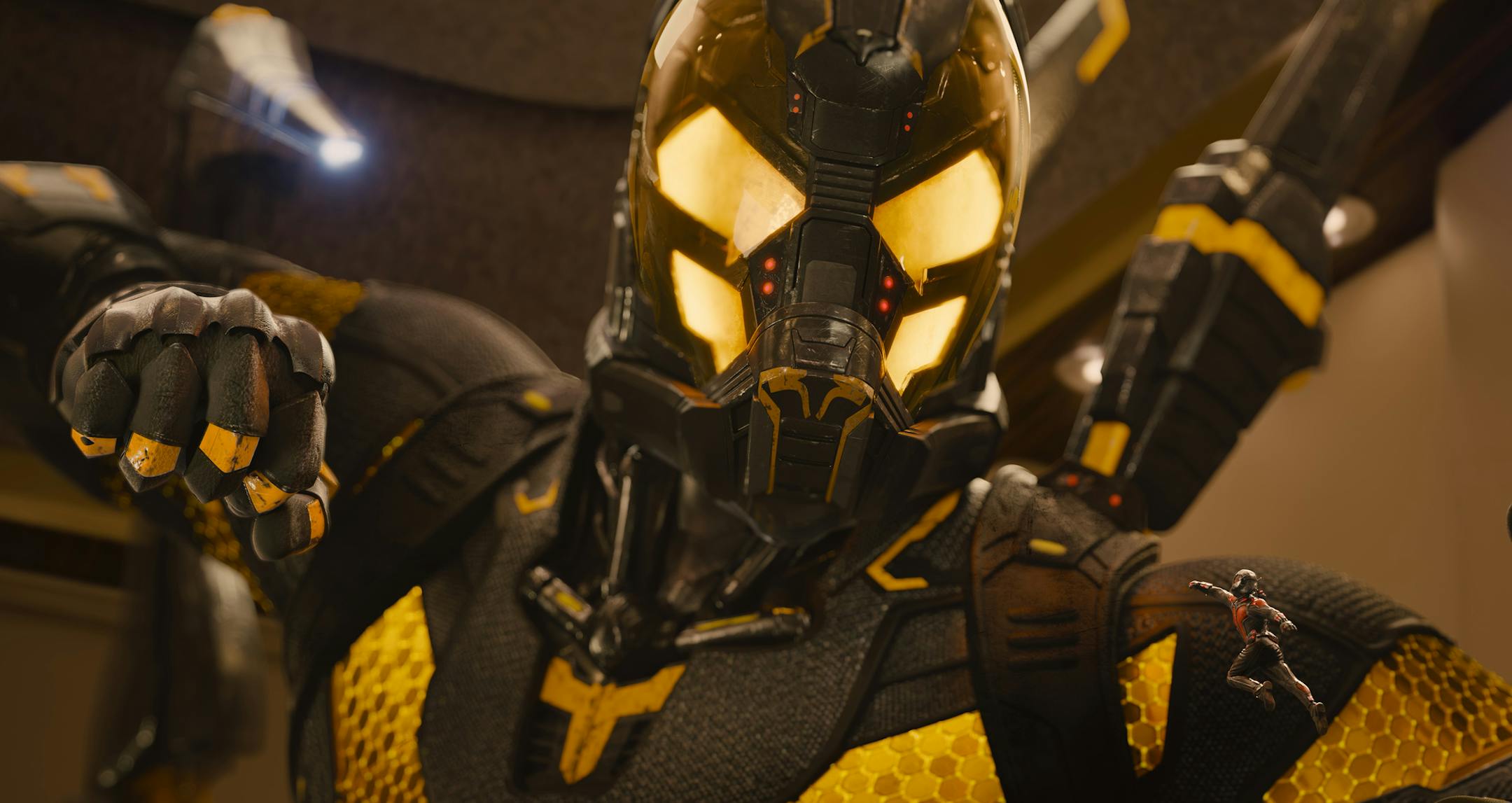 Marvel's Ant-Man..L to R: Darren Cross/Yellowjacket (Corey Stoll) & Scott Lang/Ant-Man (Paul Rudd)..Photo Credit: Film Frame..© Marvel 2015